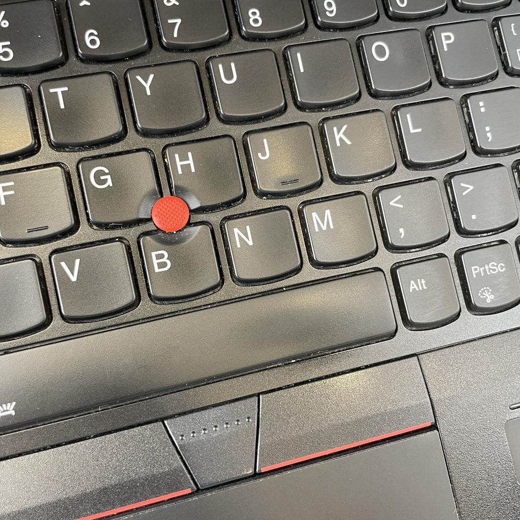 Lenovo ThinkPad T570 15.6 Black 2.5 GHz Intel Core i5 7th Gen. 16GB RAM 250GB Solid State Drive