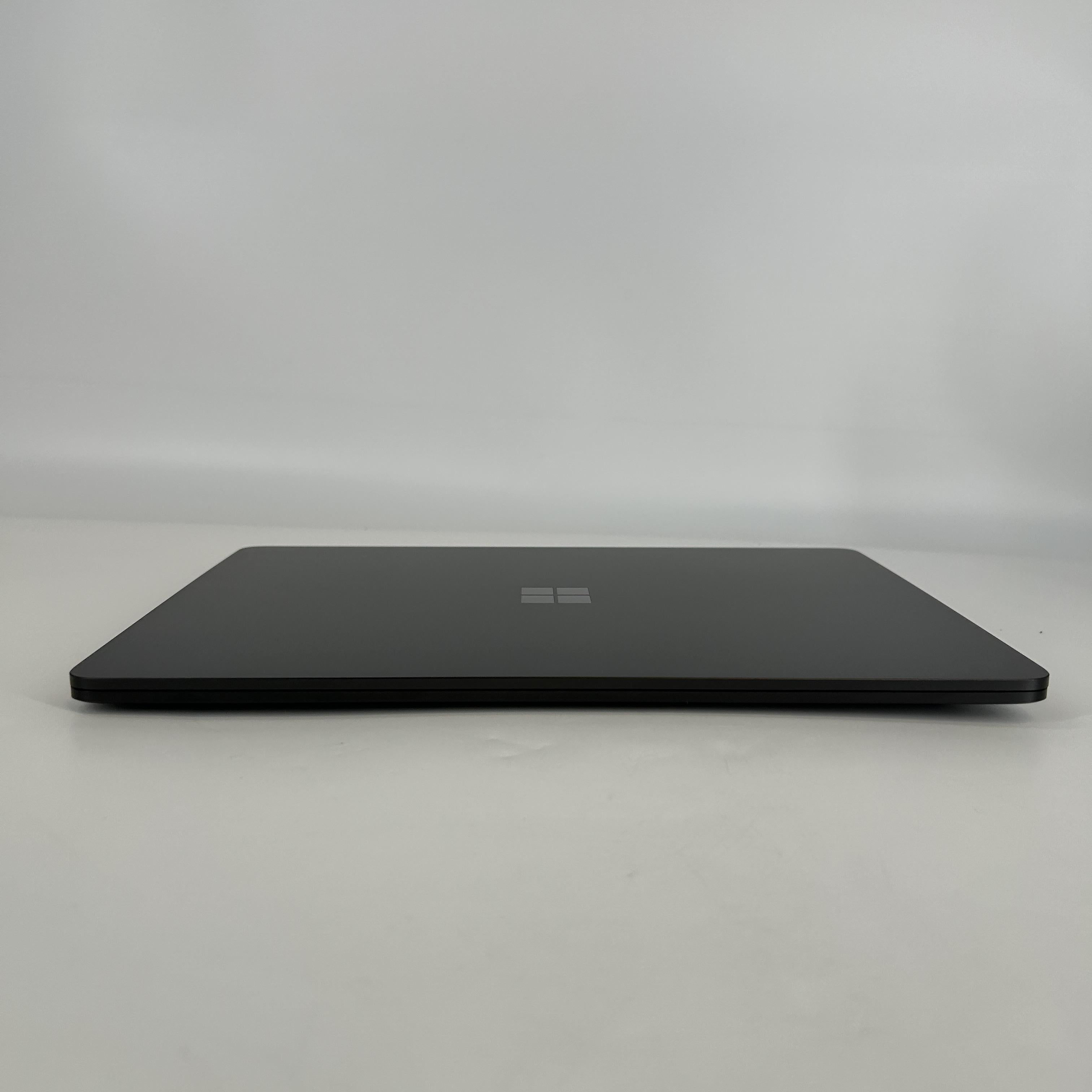 Microsoft Surface Laptop 7 13.8 Black WiFi 3.4 GHz Qualcomm Snapdragon X Elite 32GB RAM 1TB Solid State Drive