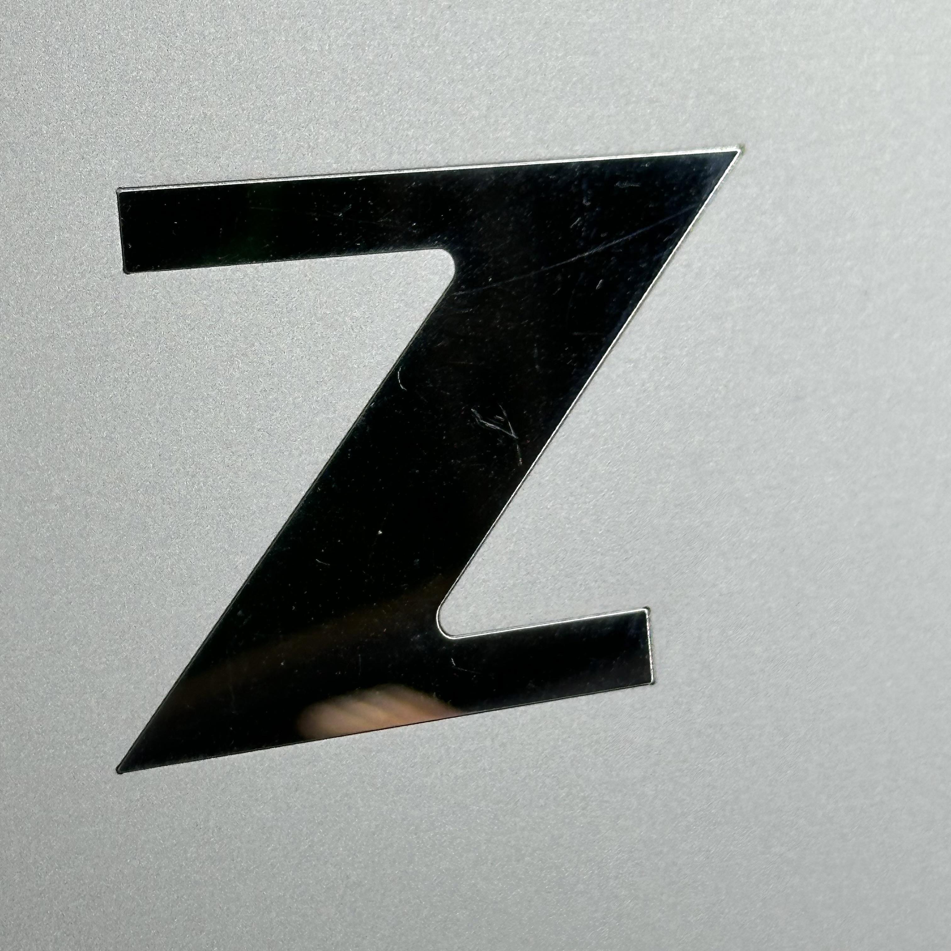 HP ZBook Fury 16 G9 Gray 2.1 GHz Intel Core i7 12th Gen. 32GB RAM 1TB Solid State Drive NVIDIA RTX A2000 8 GB