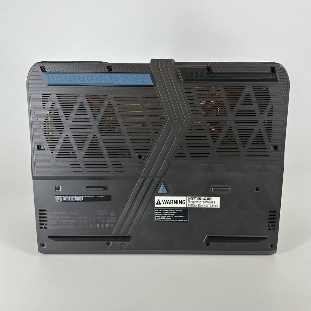 MSI Vector 16 HX AI 16 Gray 2.7 GHz Intel Core Ultra 9 Series 2 32GB RAM 1TB Solid State Drive NVIDIA GeForce RTX 5070 8 GB