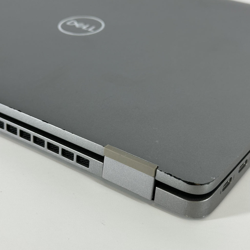 Dell Latitude 5320 13.3 Gray 2.6 GHz Intel Core i5 11th Gen. 8GB RAM 256GB Solid State Drive