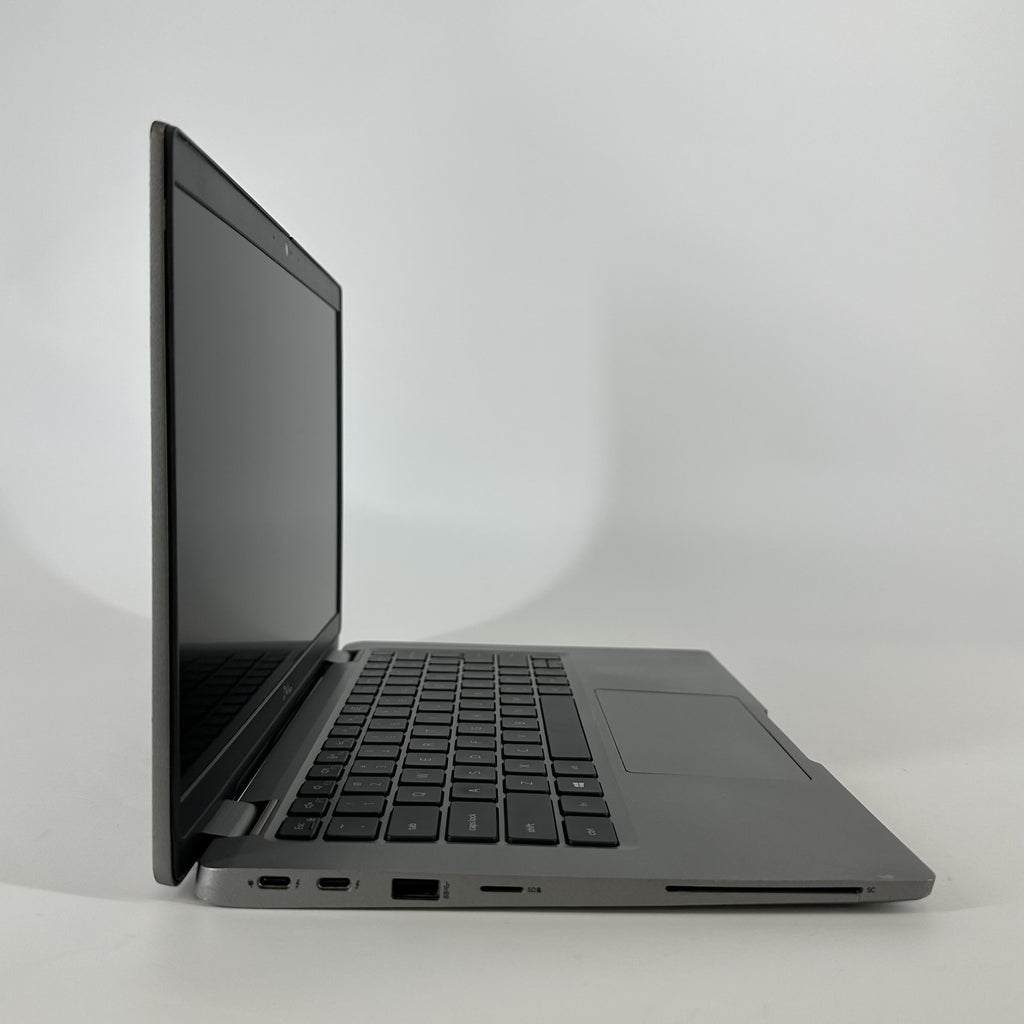 Dell Latitude 5320 13.3 Gray 2.6 GHz Intel Core i5 11th Gen. 8GB RAM 256GB Solid State Drive