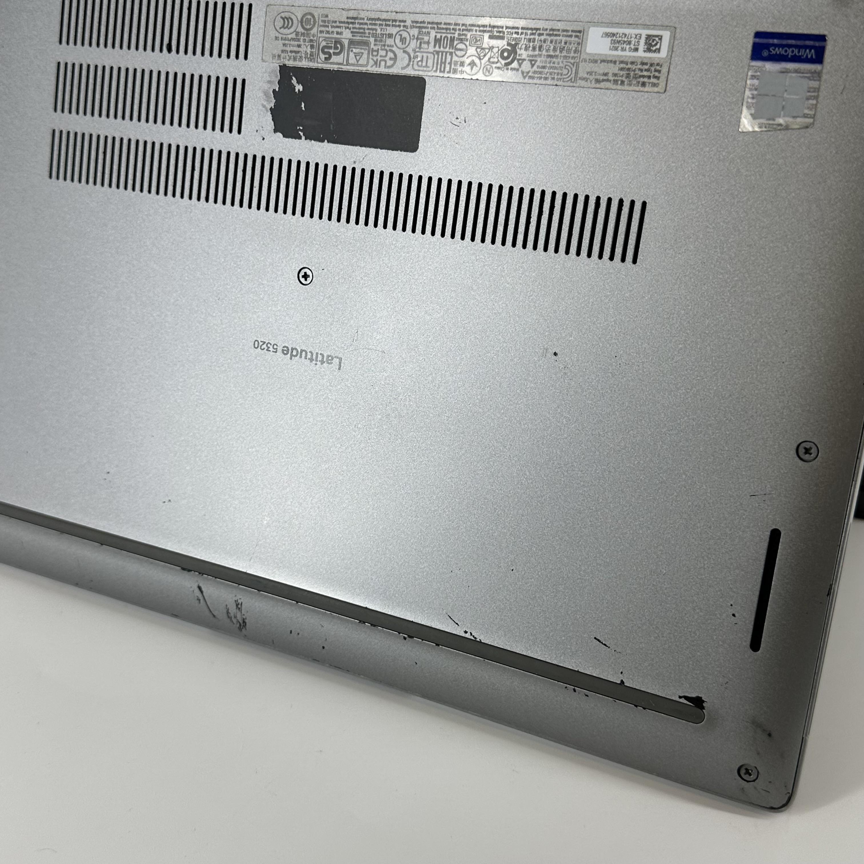 Dell Latitude 5320 13.3 Gray 2.6 GHz Intel Core i5 11th Gen. 8GB RAM 256GB Solid State Drive