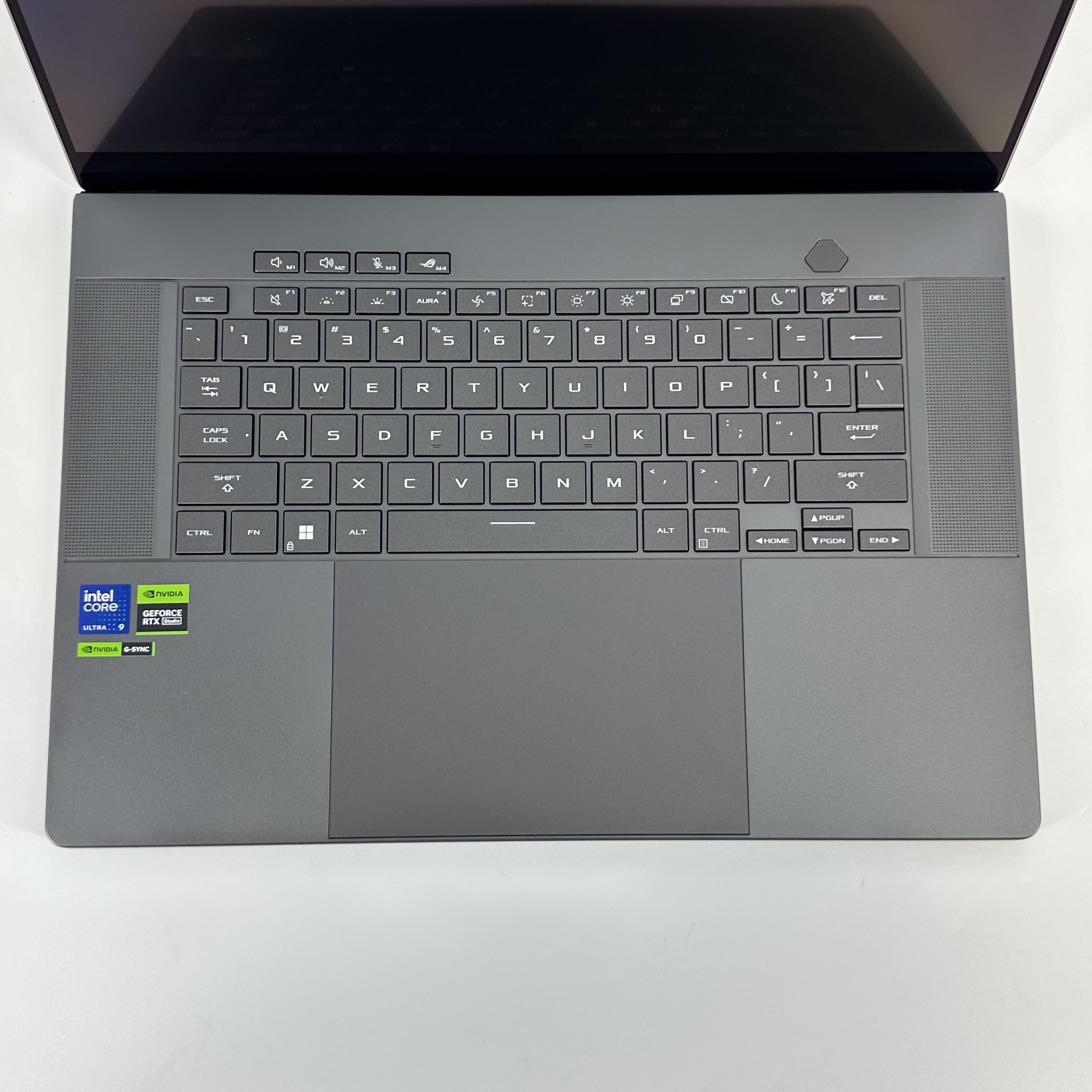Asus ROG Zephyrus G16 GU605 16 Black 2.5 GHz Intel Core Ultra 9 16GB RAM 1TB Solid State Drive NVIDIA GeForce RTX 4070 8 GB