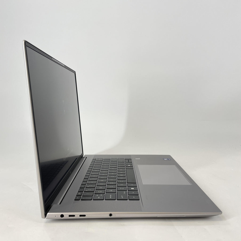 HP ZBook Studio 16 G11 Silver 1.4 GHz Intel Core Ultra 7 32GB RAM 512GB Solid State Drive NVIDIA RTX 1000 Ada 6 GB
