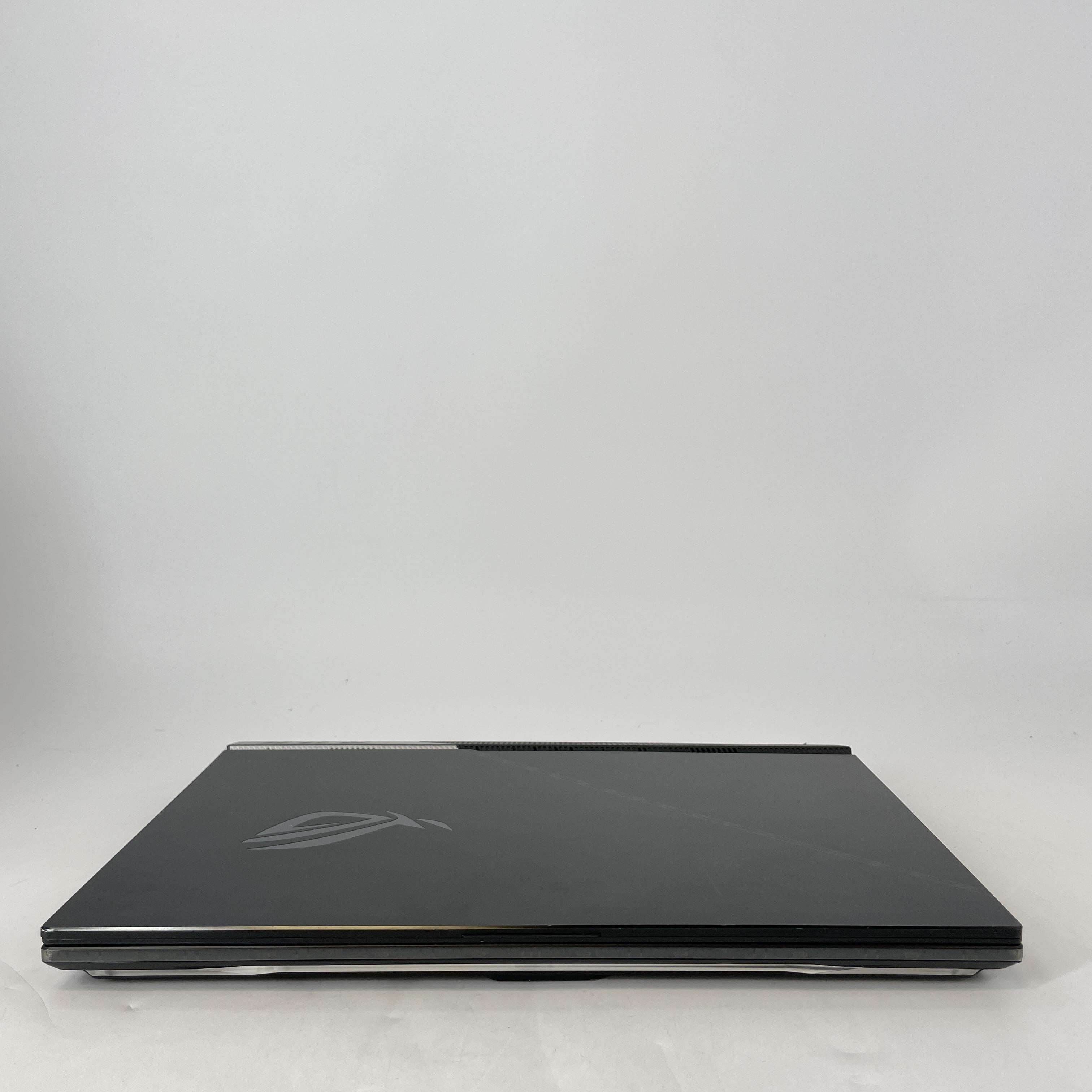 Asus ROG Strix Scar 15 G533 15.6 Black 2.5 GHz Intel Core i9 12th Gen. 16GB RAM 1TB Solid State Drive NVIDIA GeForce RTX 3070 Ti 8 GB