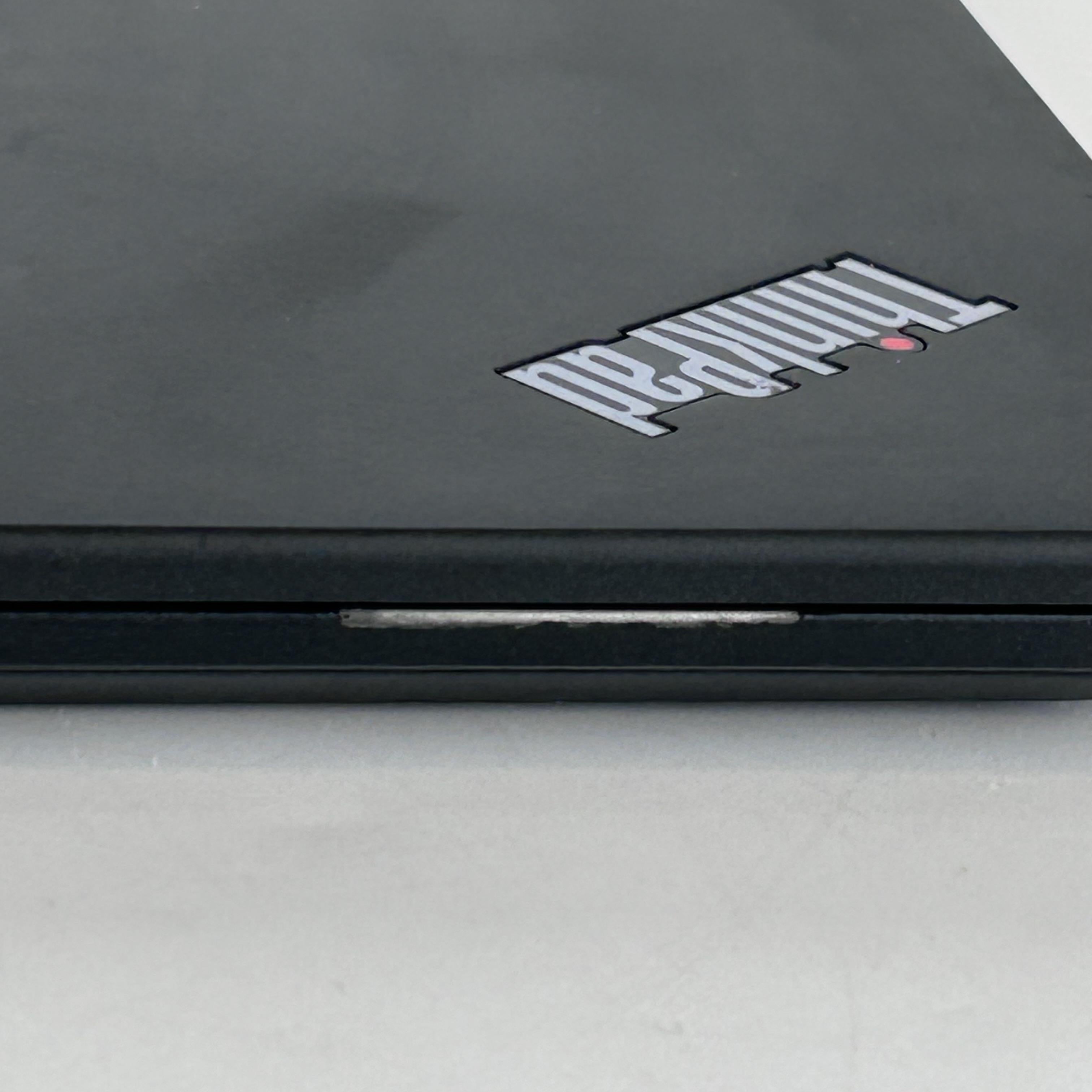 Lenovo ThinkPad T14s Gen 2 Black 2.8 GHz Intel Core i7 11th Gen. 16GB RAM 512GB Solid State Drive