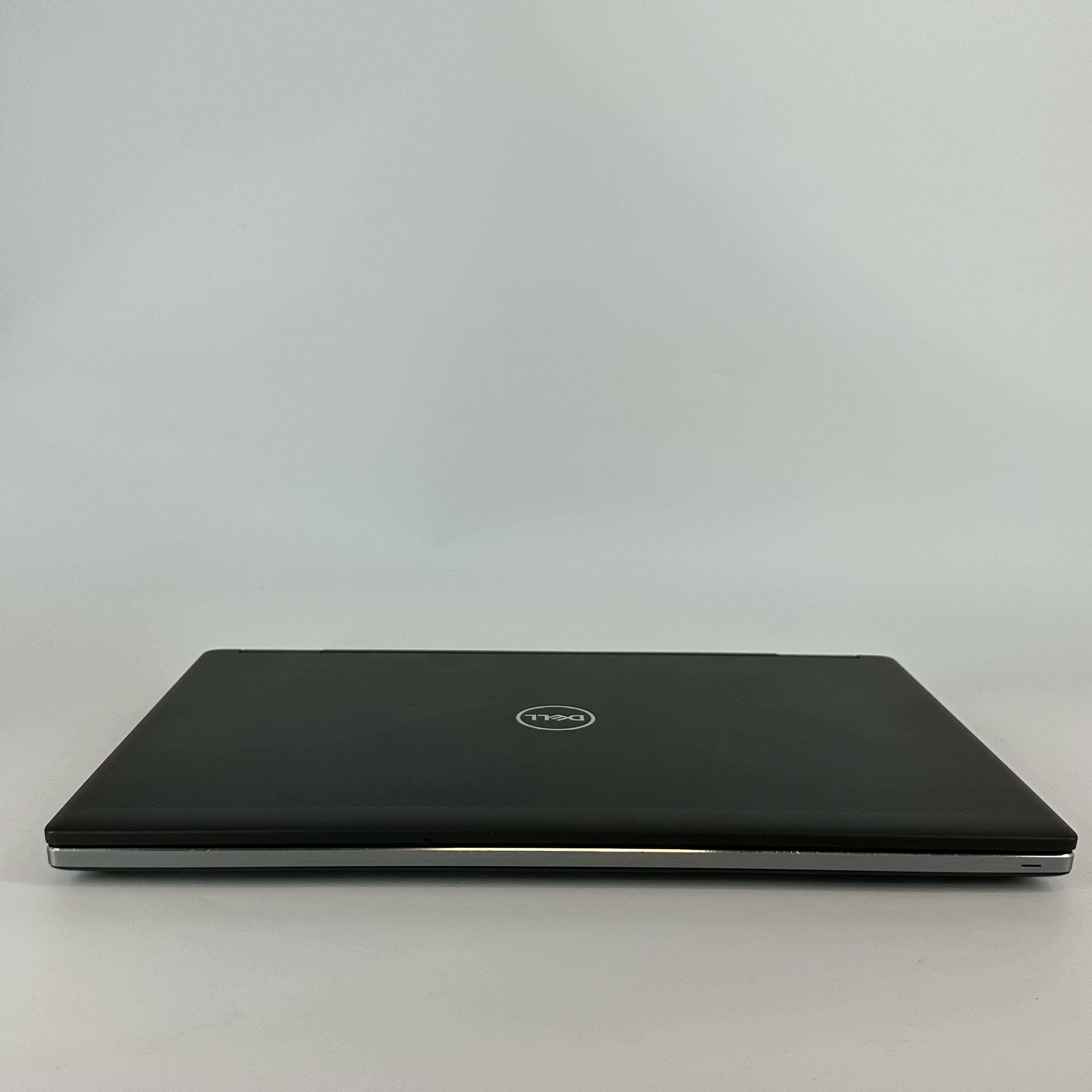 Dell Precision 7740 17.3 Gray 2.6 GHz Intel Core i7 9th Gen. 64GB RAM 512GB Solid State Drive NVIDIA Quadro RTX 4000 8 GB