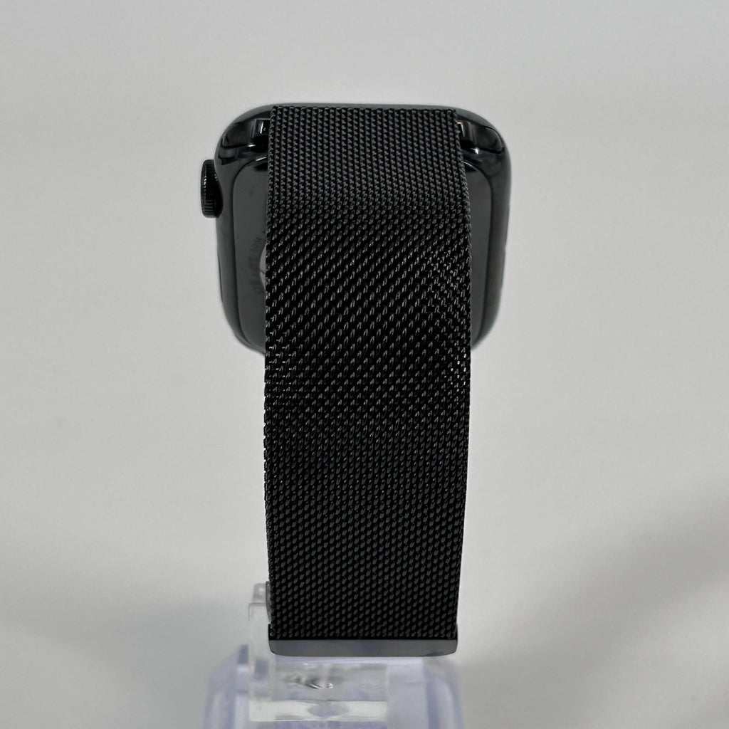 Apple Watch (Series 5) 44mm Black Unlocked 32GB