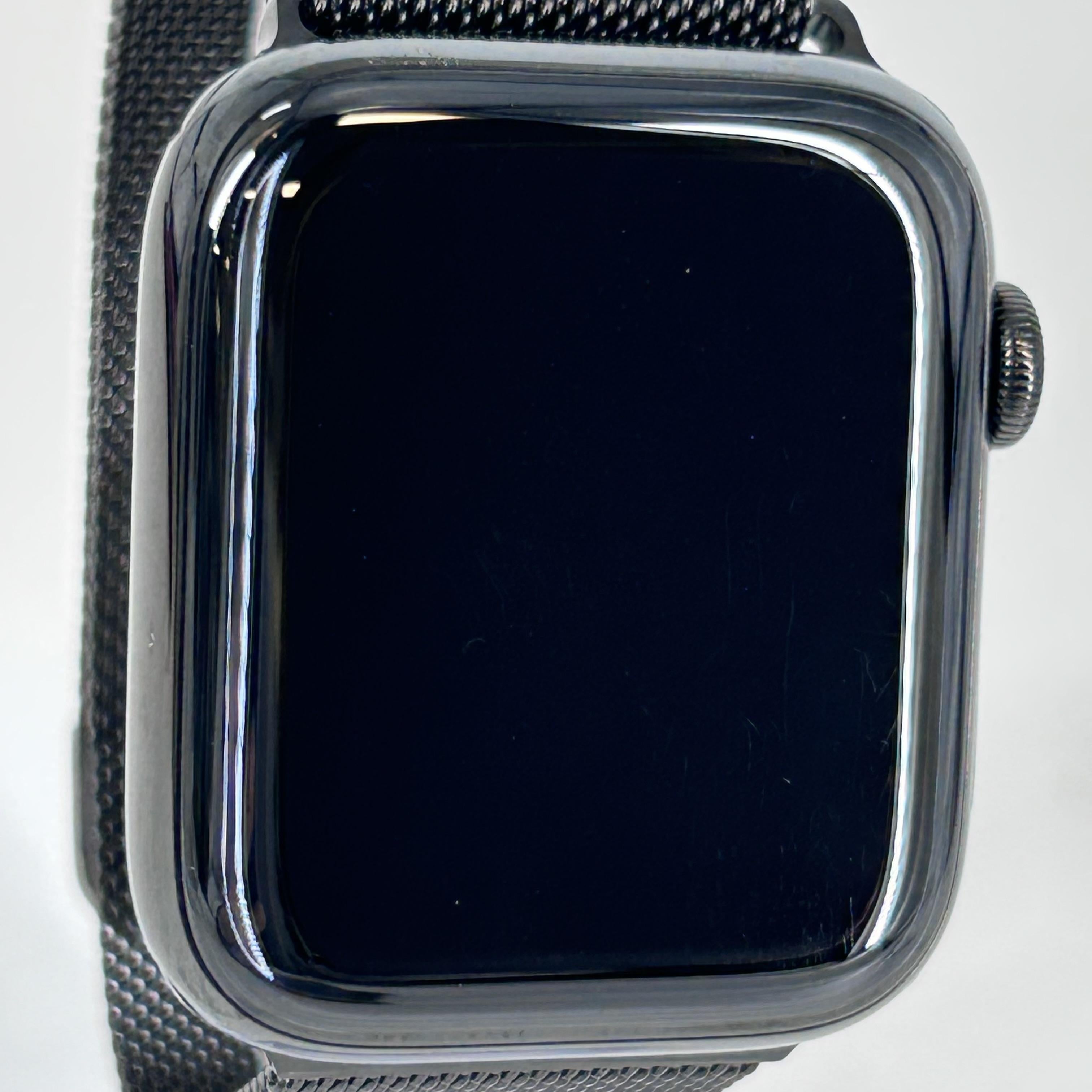 Apple Watch (Series 5) 44mm Black Unlocked 32GB