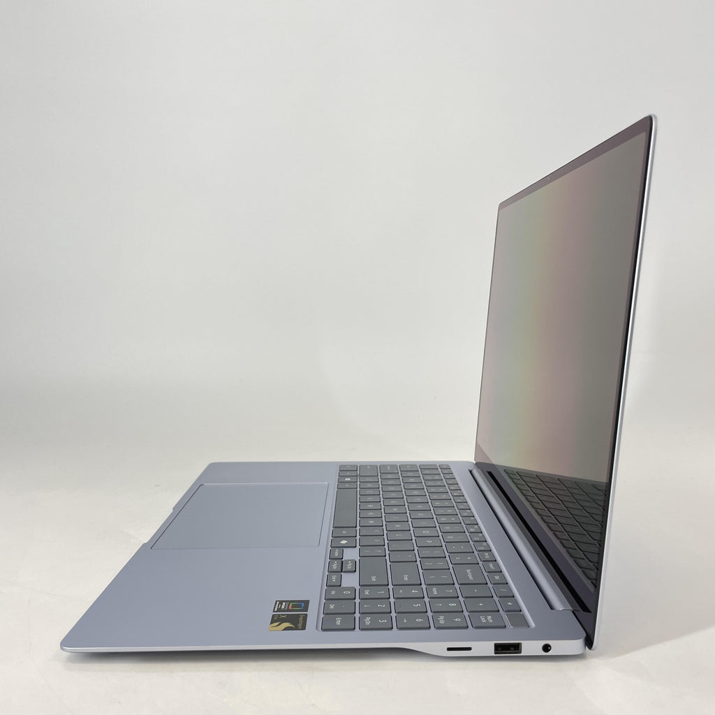 Samsung Galaxy Book4  Edge 16 Blue 3.4 GHz Qualcomm Snapdragon X Elite 16GB RAM 512GB Embedded UniversalFlashStorage