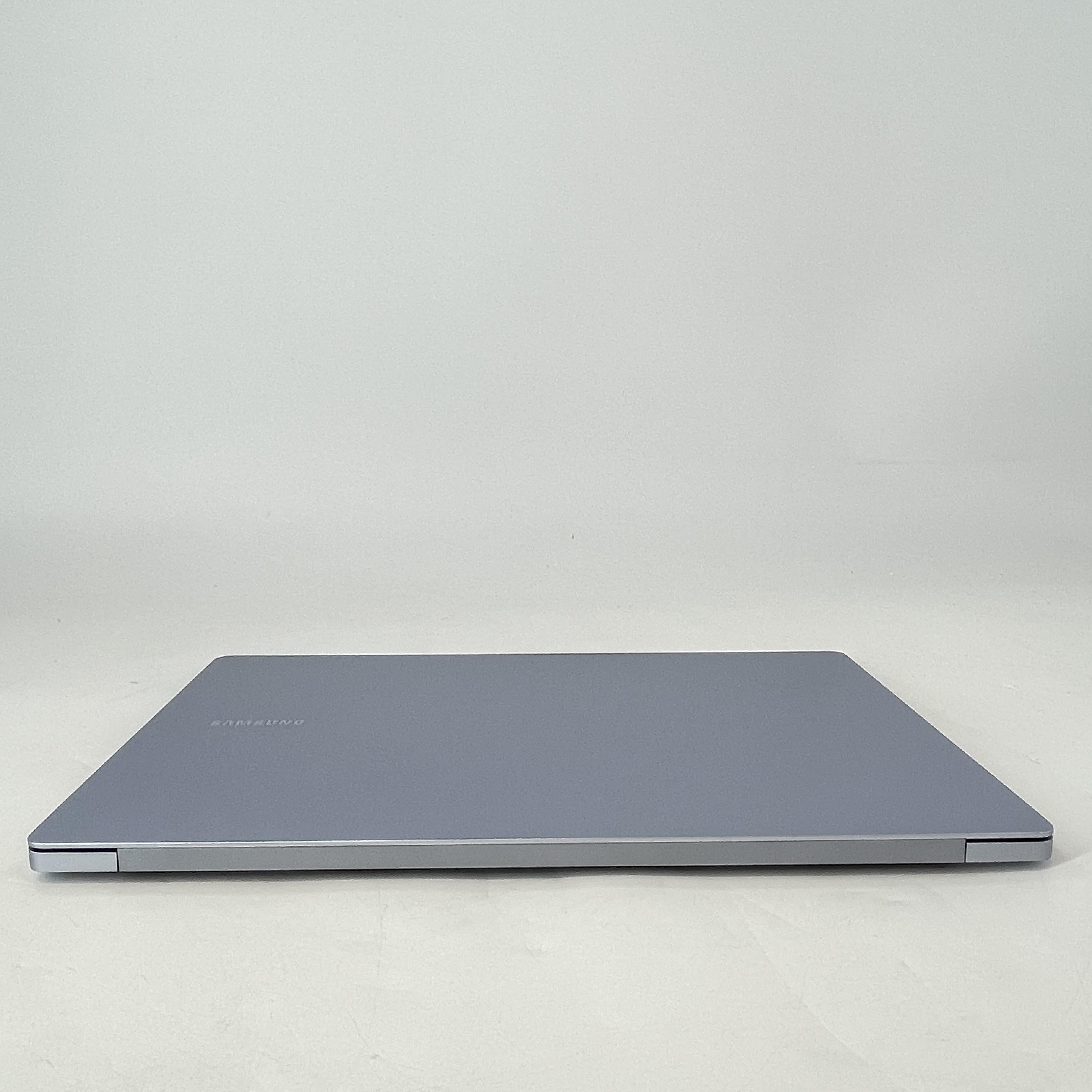 Samsung Galaxy Book4  Edge 16 Blue 3.4 GHz Qualcomm Snapdragon X Elite 16GB RAM 512GB Embedded UniversalFlashStorage