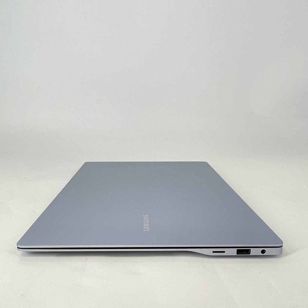 Samsung Galaxy Book4  Edge 16 Blue 3.4 GHz Qualcomm Snapdragon X Elite 16GB RAM 512GB Embedded UniversalFlashStorage