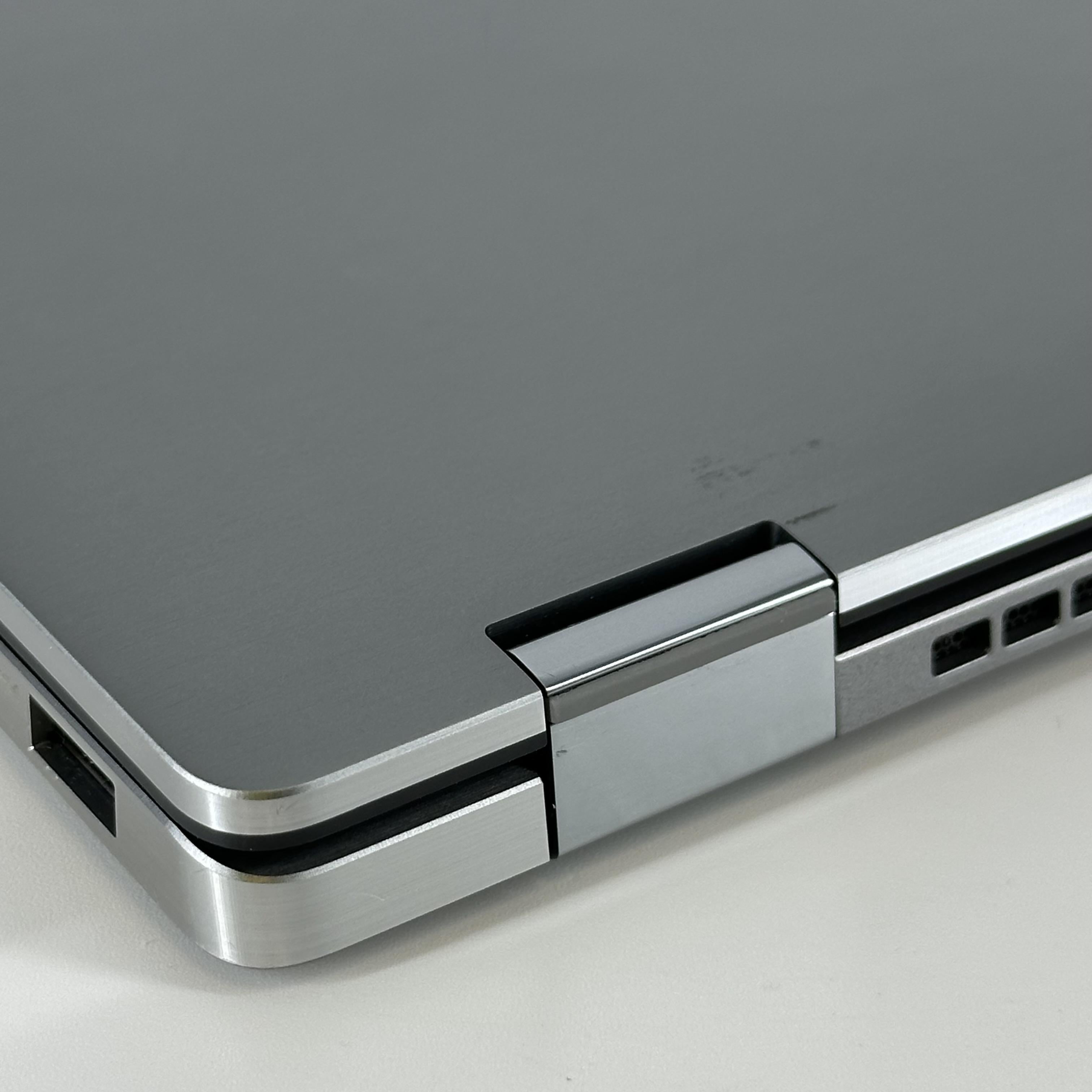 Dell Latitude 9420 (2-in-1) 14 Gray 3.0 GHz Intel Core i7 11th Gen. 32GB RAM 1TB Solid State Drive