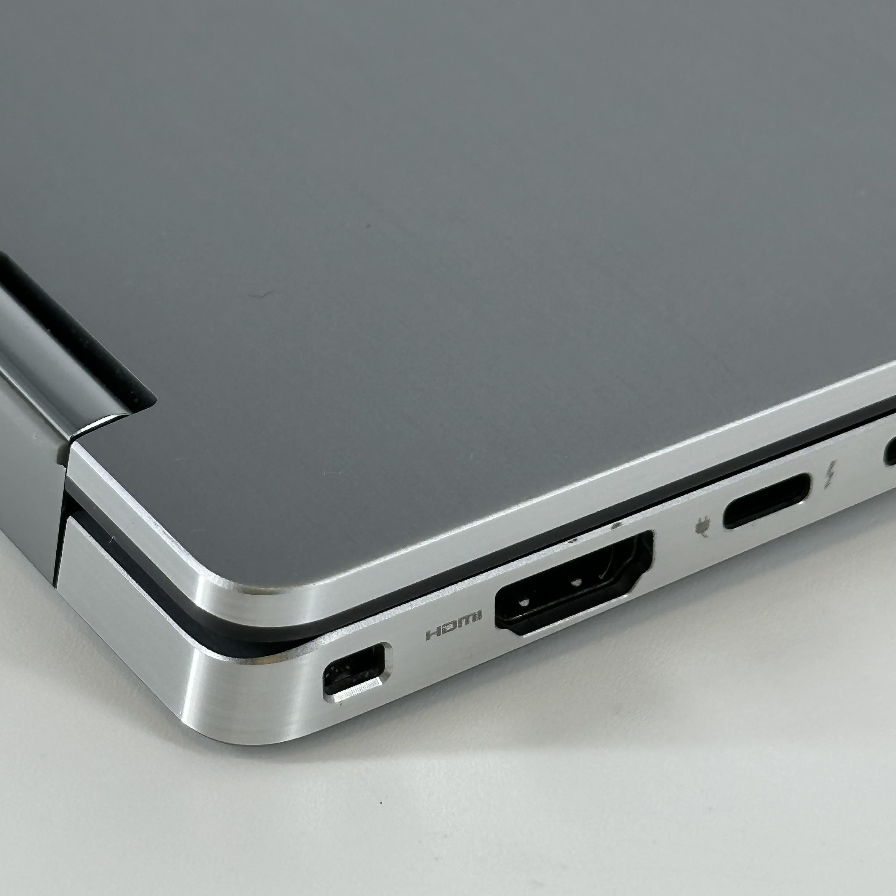 Dell Latitude 9420 (2-in-1) 14 Gray 3.0 GHz Intel Core i7 11th Gen. 32GB RAM 1TB Solid State Drive