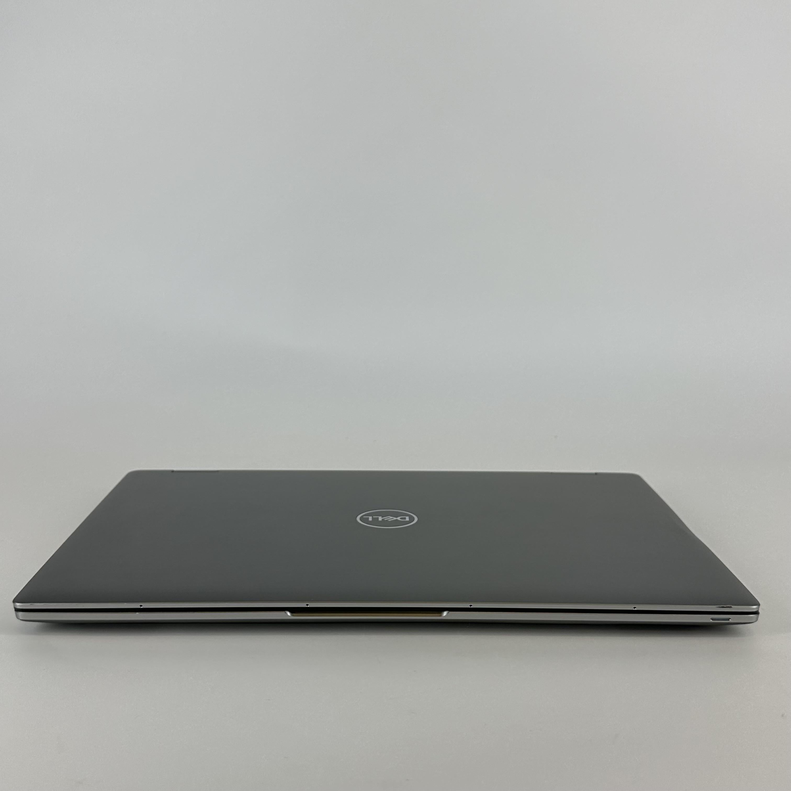 Dell Latitude 9420 (2-in-1) 14 Gray 3.0 GHz Intel Core i7 11th Gen. 32GB RAM 1TB Solid State Drive