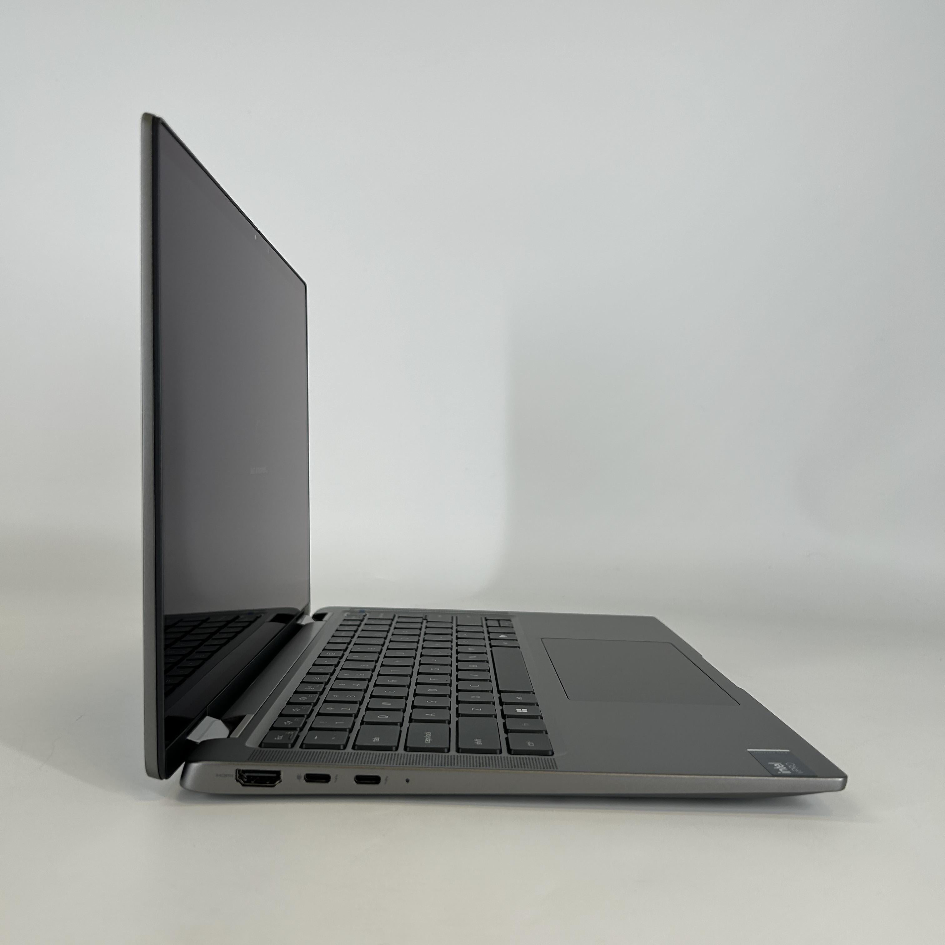 Dell Latitude 7450 (2-in-1) 14 Gray 2.1 GHz Intel Core Ultra 5 16GB RAM 256GB Solid State Drive
