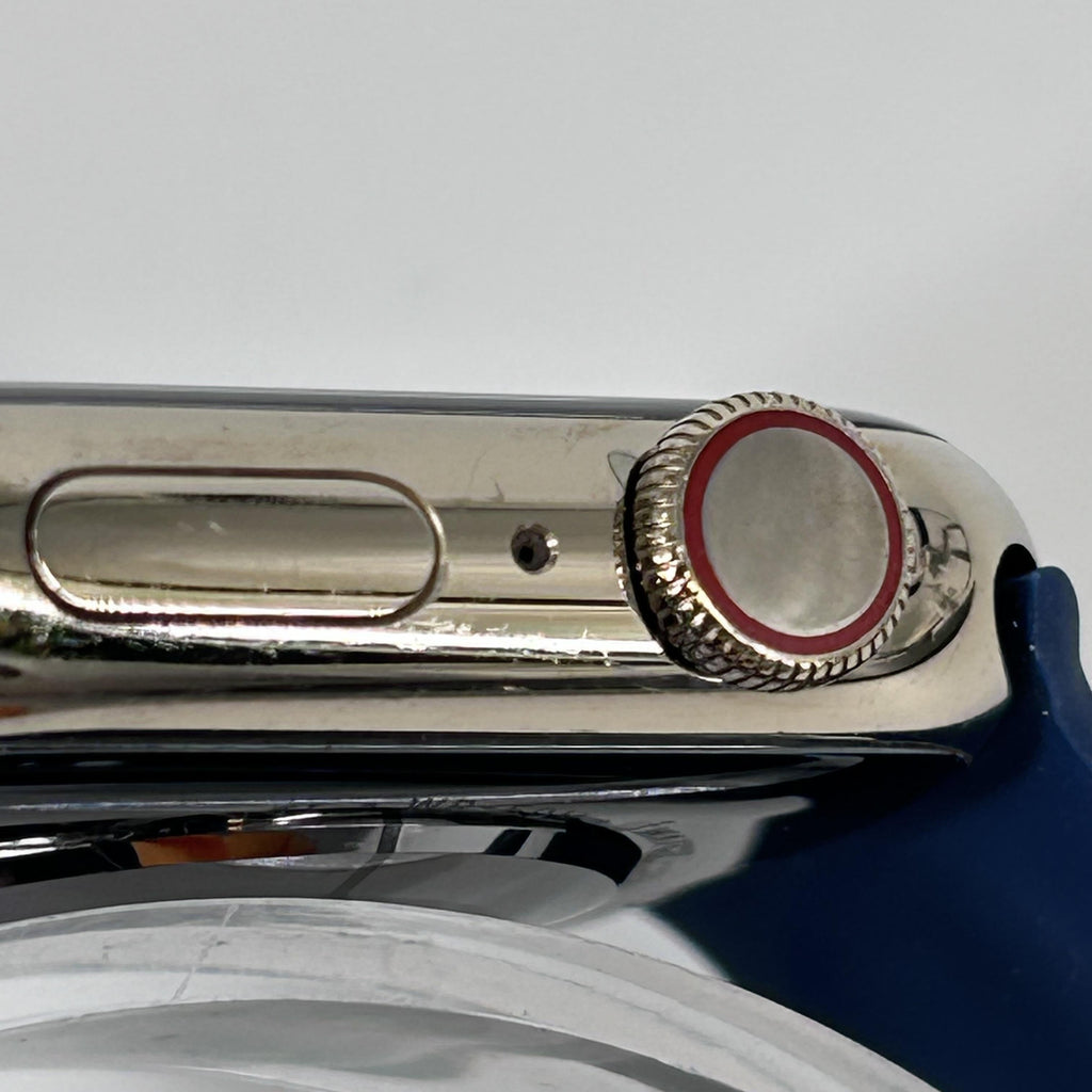 Apple Watch (Series 8) 41mm Gold Unlocked 32GB