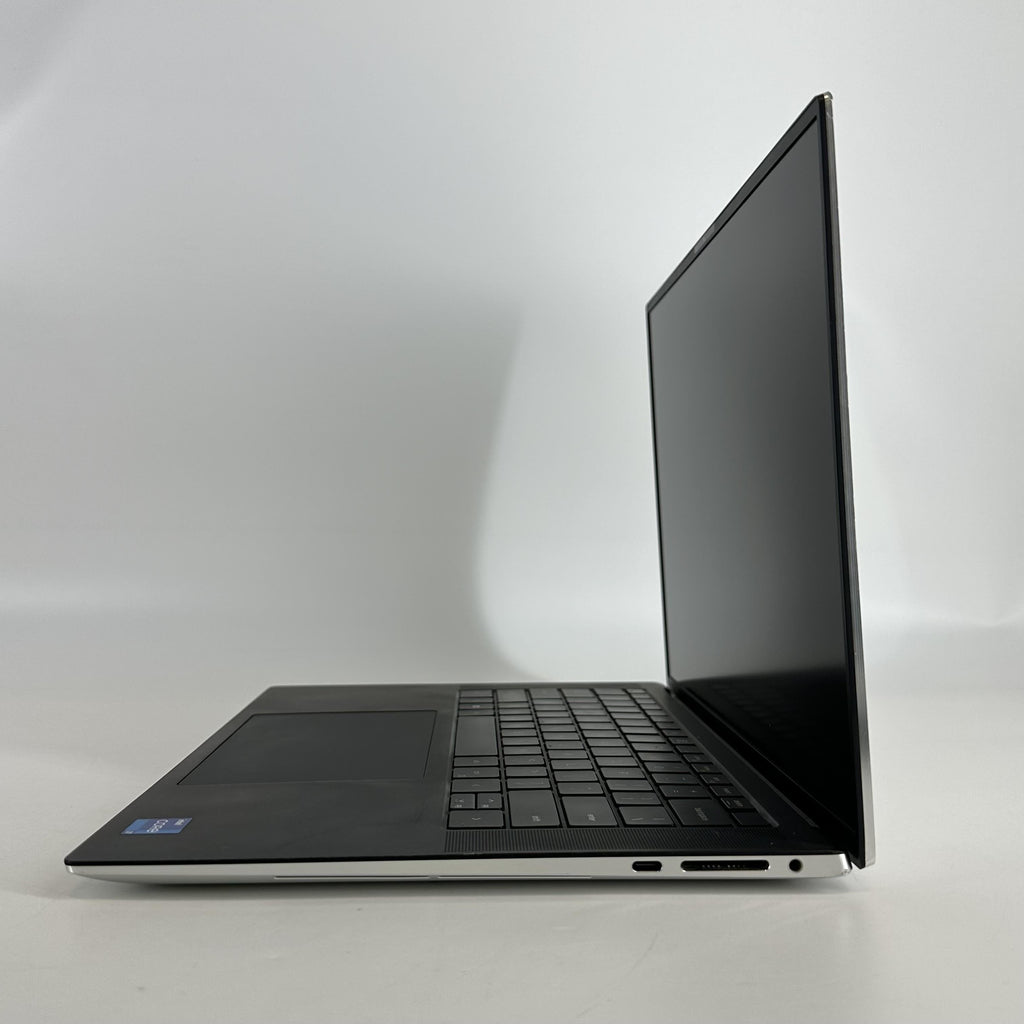 Dell XPS 15 9510 Silver 2.3 GHz Intel Core i7 11th Gen. 32GB RAM 1TB Solid State Drive NVIDIA GeForce RTX 3050 Ti 4 GB