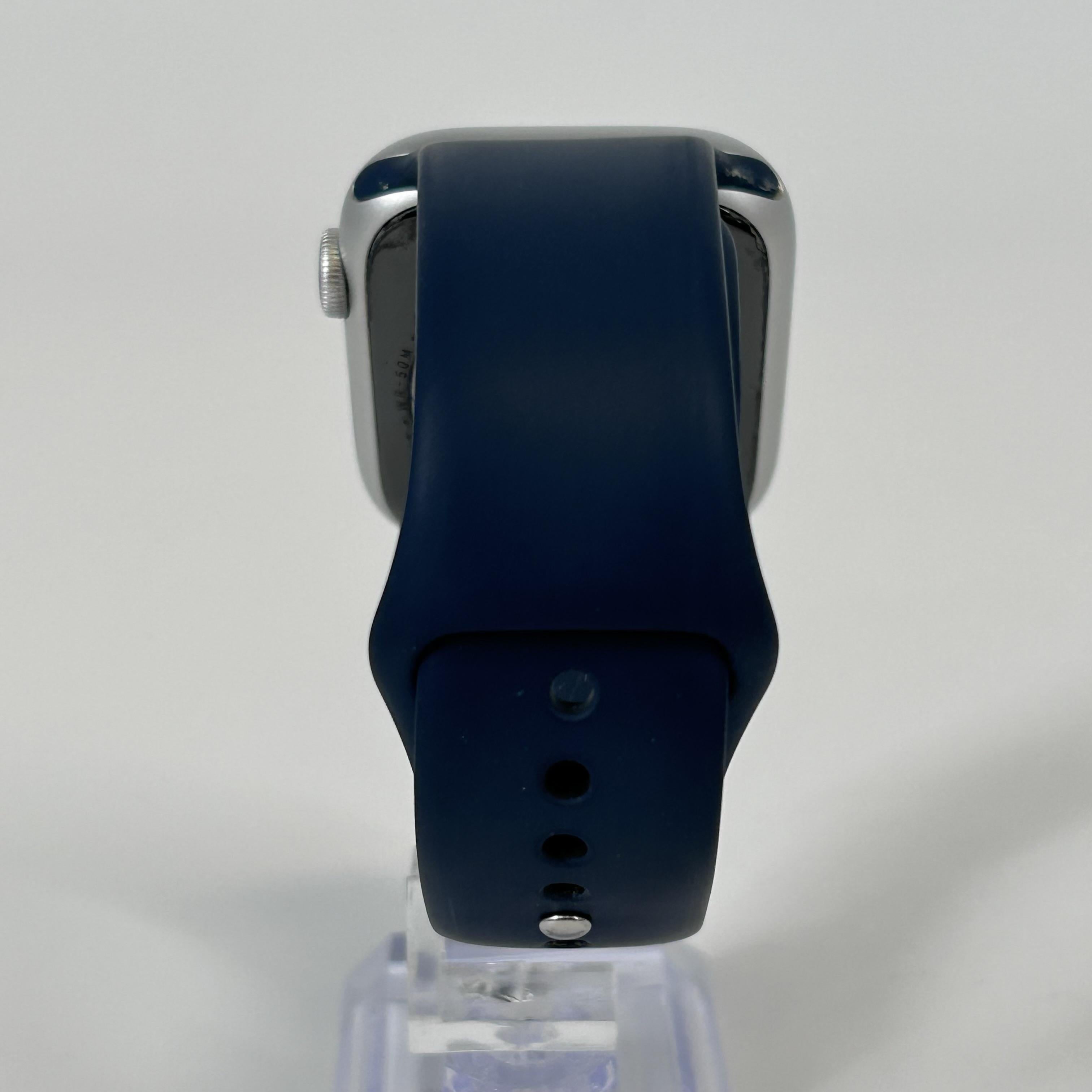 Apple Watch (Series 9) 45mm Silver Unlocked 64GB