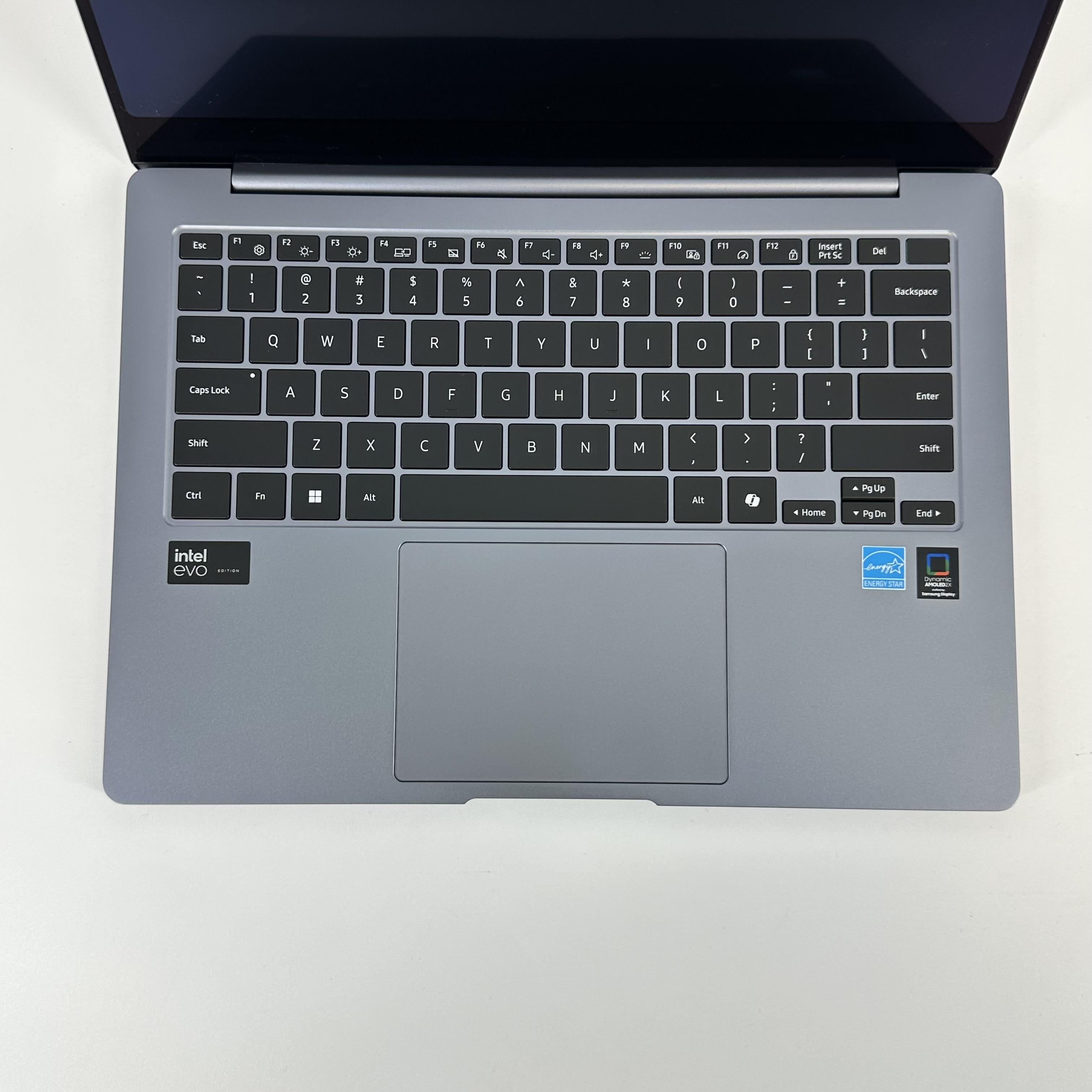 Samsung Galaxy Book4 Pro 14 Gray 3.8 GHz Intel Core Ultra 7 16GB RAM 512GB Solid State Drive
