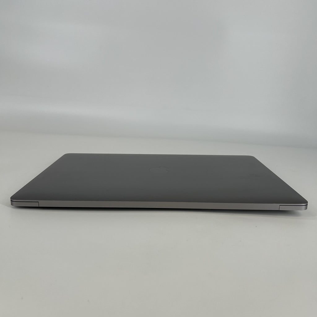 Apple MacBook Pro 15 Touch Bar 2018 Space Gray 2.9 GHz Intel Core i9 8th Gen. 32GB RAM 1TB Solid State Drive AMD Radeon Pro 560X 4 GB