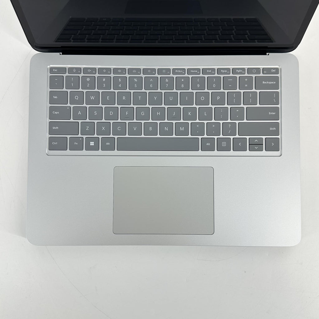 Microsoft Surface Laptop Studio 2 14.4 Silver 2.9 GHz Intel Core i7 13th Gen. 64GB RAM 1TB Solid State Drive NVIDIA GeForce RTX 4060 8 GB