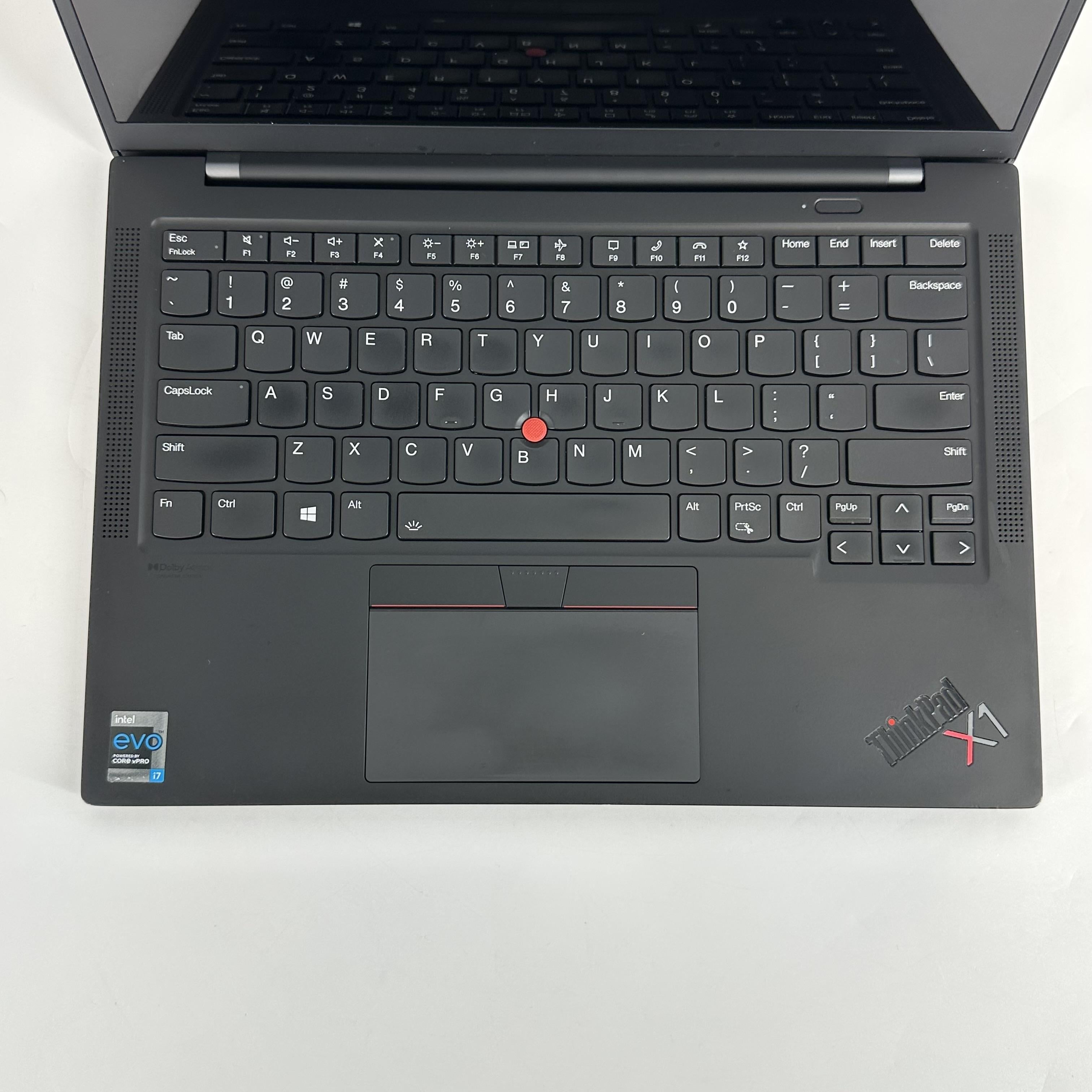 Lenovo ThinkPad X1 Carbon Gen 9 14 Black 3.0 GHz Intel Core i7 11th Gen. 16GB RAM 512GB Solid State Drive