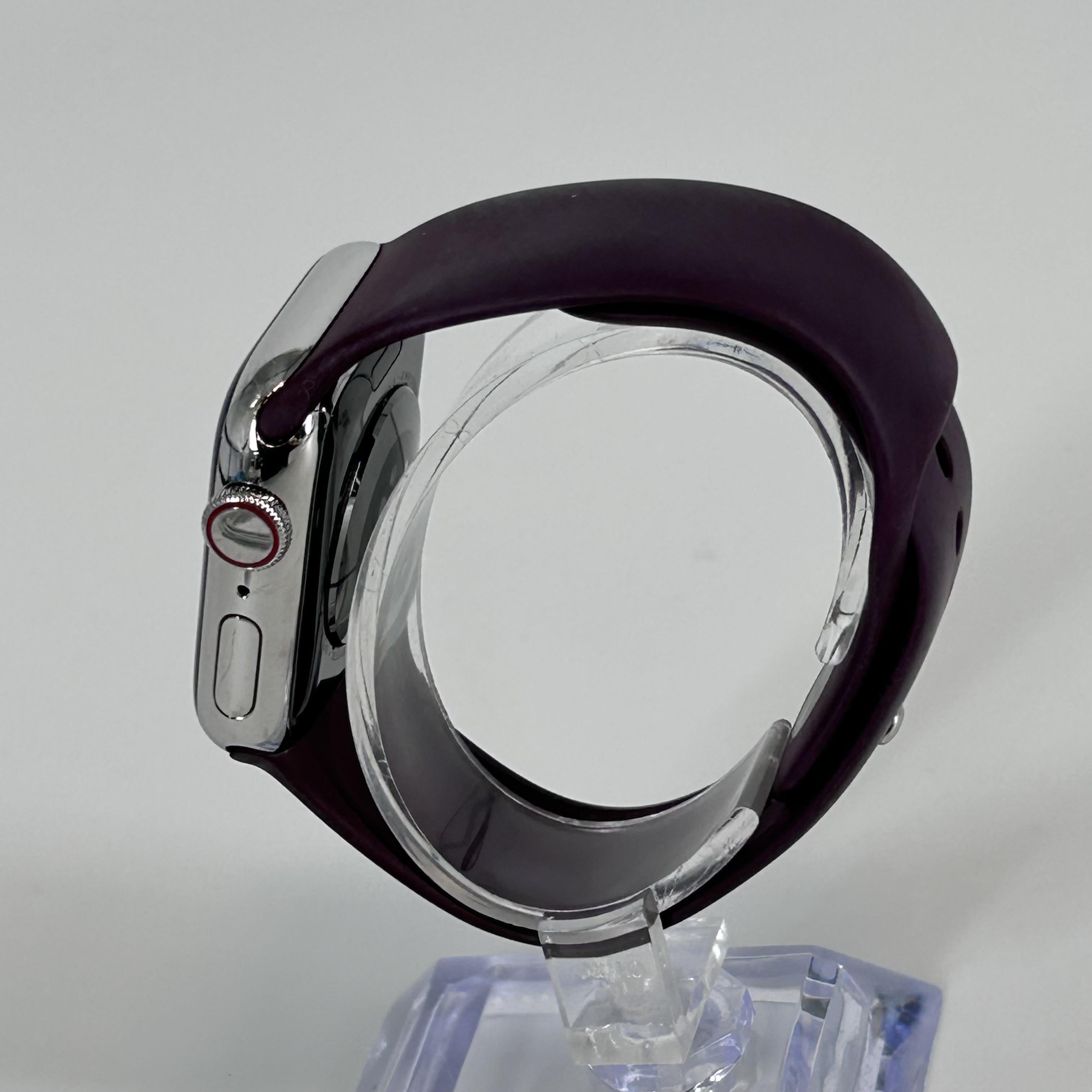 Apple Watch (Series 9) 41mm Silver Unlocked 64GB
