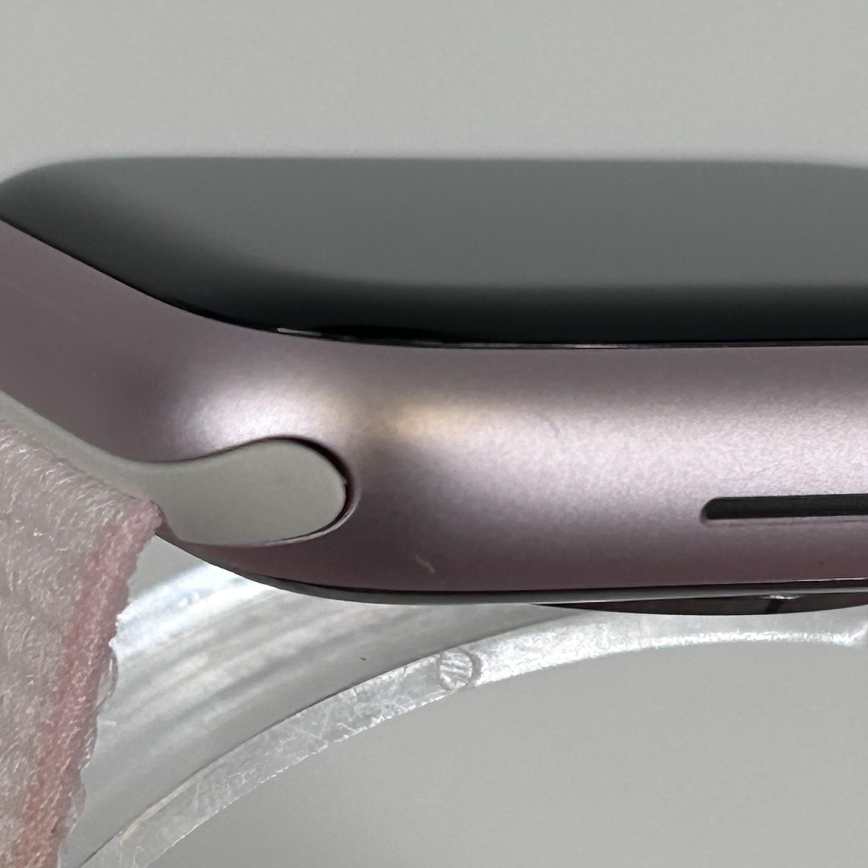 Apple Watch (Series 9) 45mm Pink Unlocked 64GB