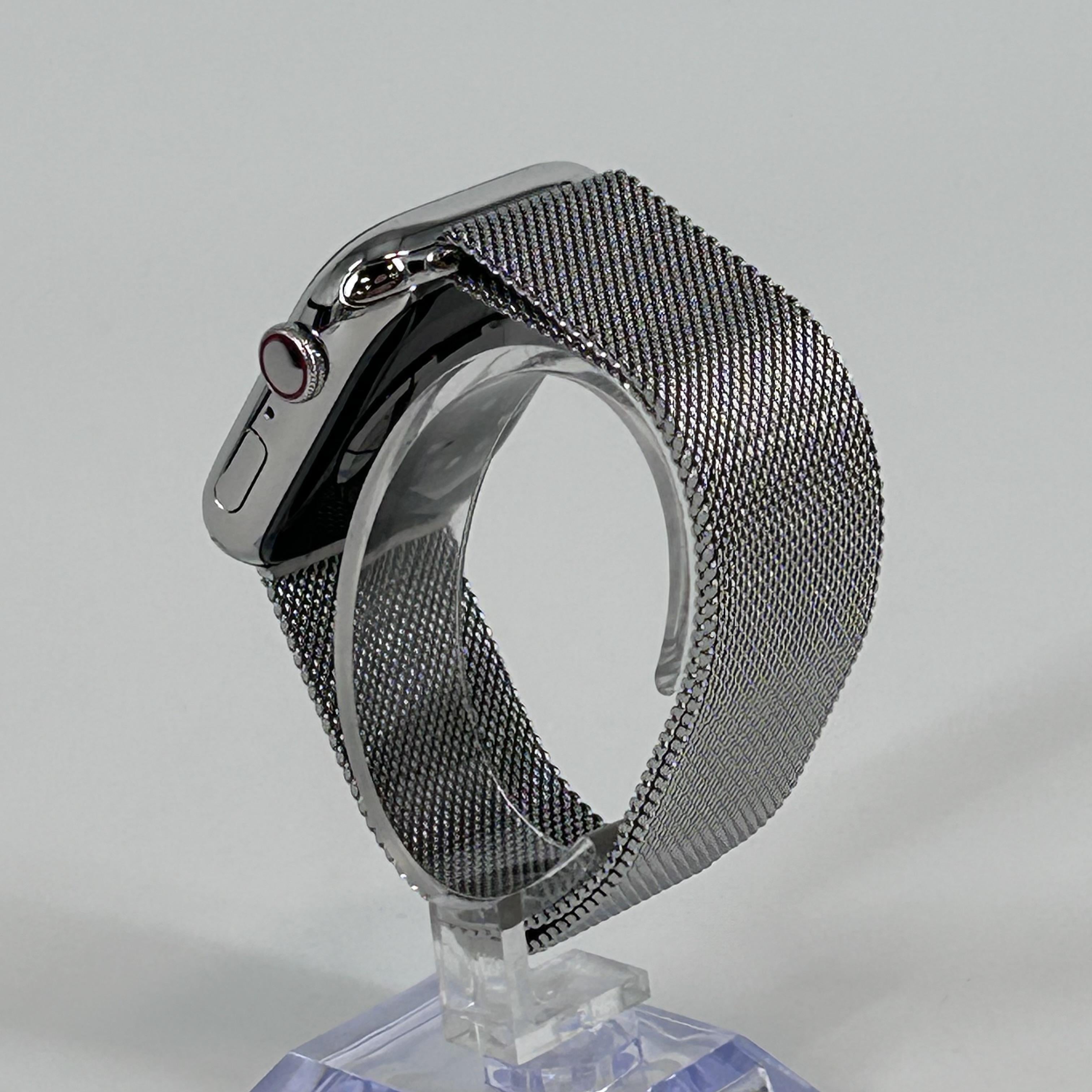 Apple Watch (Series 8) 45mm Silver Unlocked 32GB