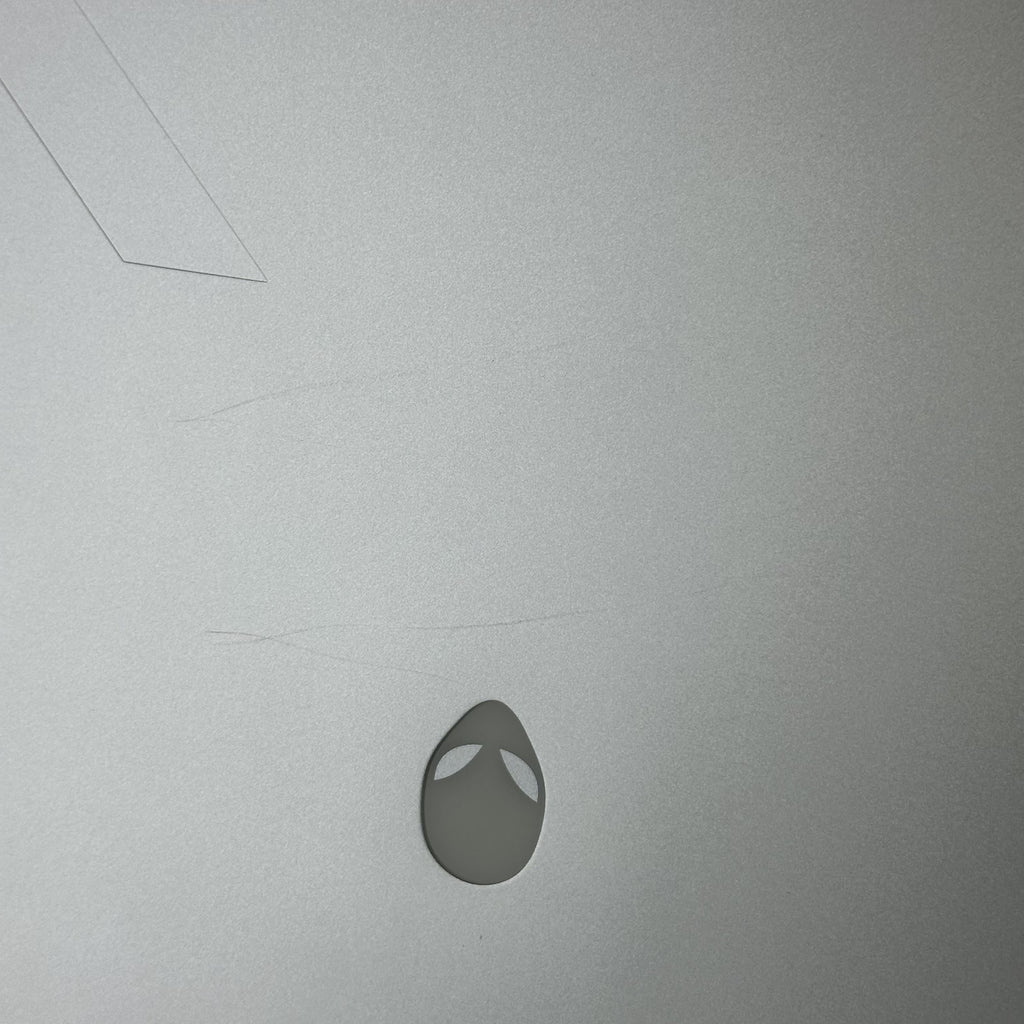 Dell Alienware X14 R2 White 2.4 GHz Intel Core i7 13th Gen. 32GB RAM 1TB Solid State Drive NVIDIA GeForce RTX 4060 8 GB