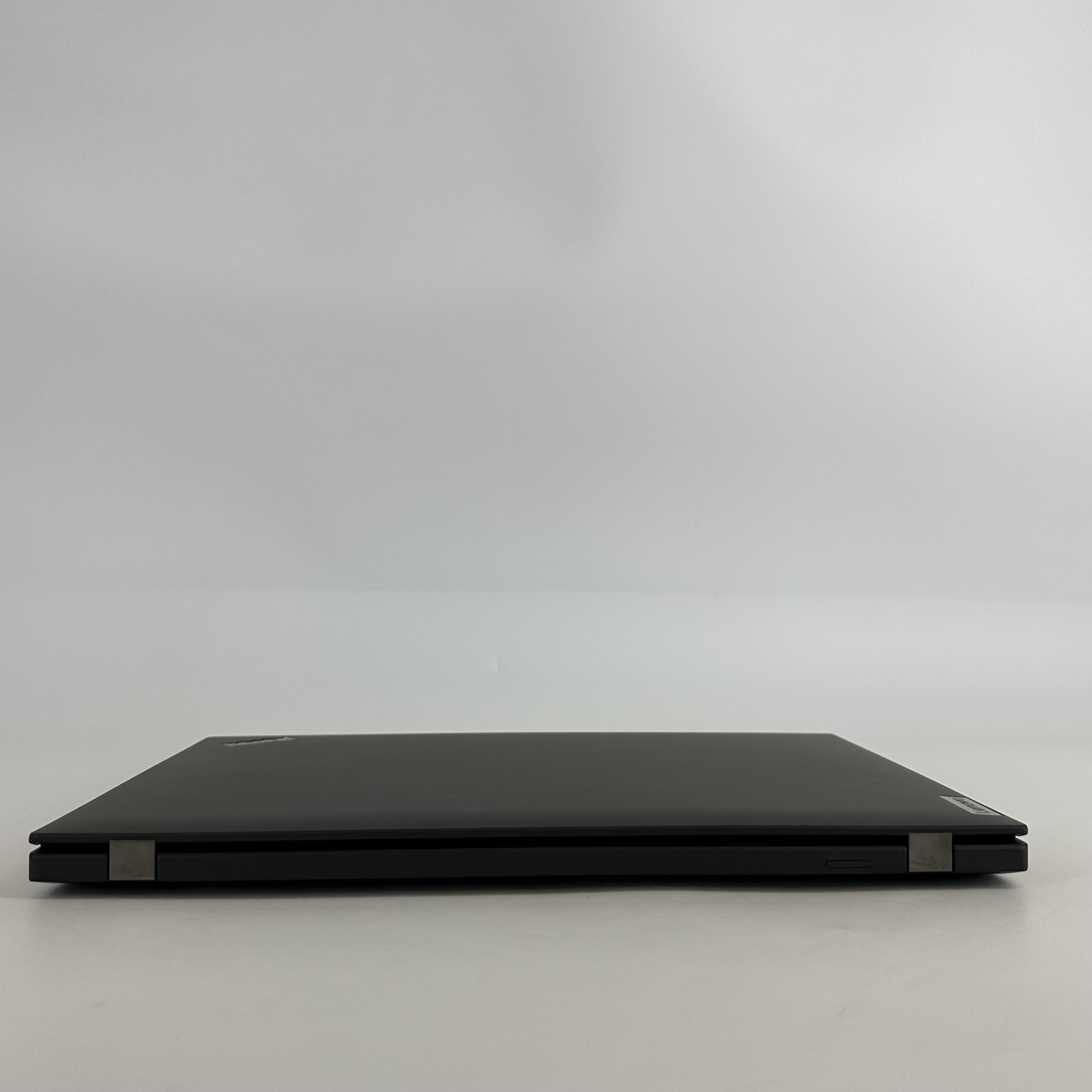 Lenovo ThinkPad T16 Gen 2 Black 3.3 GHz AMD Ryzen 7 Pro 7840U 16GB RAM 512GB Solid State Drive