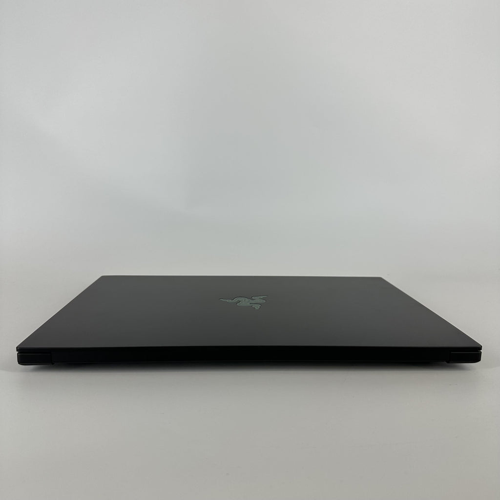 Razer Blade 16 2025 Black 2.0 GHz AMD Ryzen AI 9 365 32GB RAM 1TB Solid State Drive NVIDIA GeForce RTX 5070 Ti 12 GB