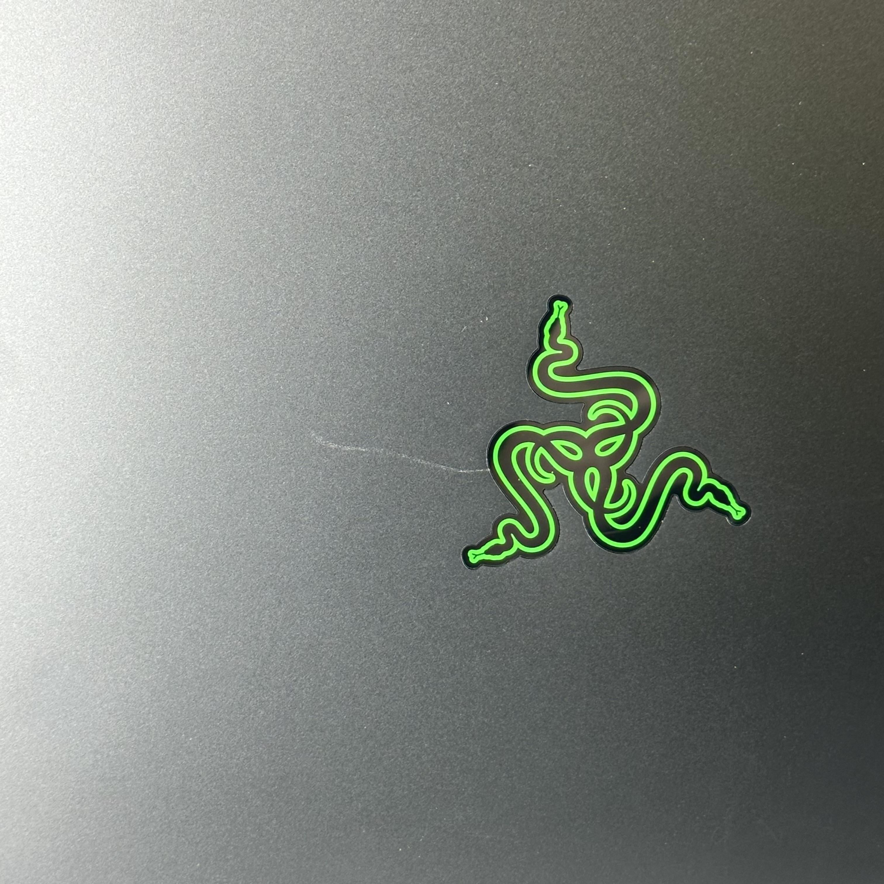 Razer Blade 16 2025 Black 2.0 GHz AMD Ryzen AI 9 365 32GB RAM 1TB Solid State Drive NVIDIA GeForce RTX 5070 Ti 12 GB