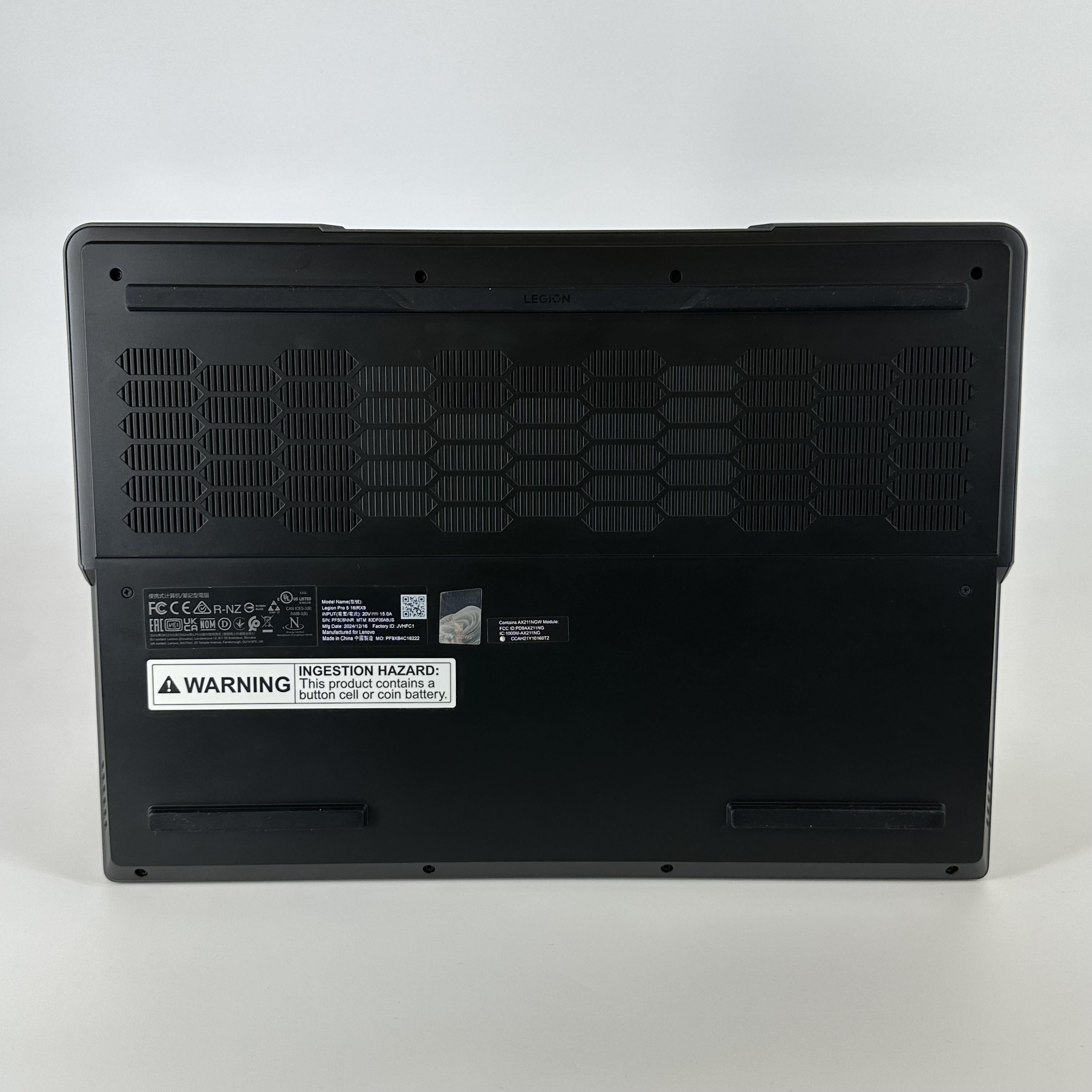 Lenovo Legion Pro 5i Gen 9 16 Gray 2.2 GHz Intel Core i9 14th Gen. 32GB RAM 1TB Solid State Drive 1TB Solid State Drive NVIDIA GeForce RTX 4070 8 GB