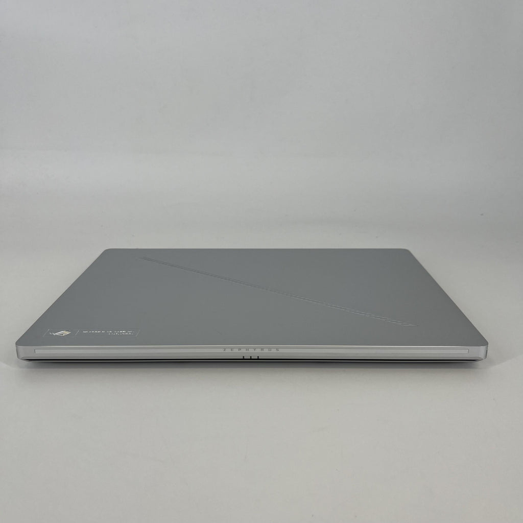Asus ROG Zephyrus G14 GA403 14 White 4.0 GHz AMD Ryzen 9 8945HS 16GB RAM 1TB Solid State Drive NVIDIA GeForce RTX 4060 8 GB