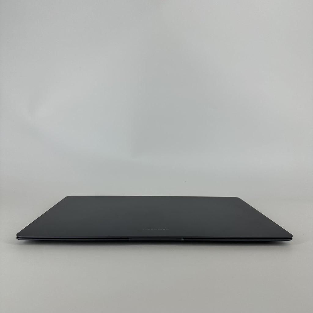 Samsung Galaxy Book6 Pro 16 Gray Blue 1.9 GHz Intel Core Ultra 7 Series 3 16GB RAM 1TB Solid State Drive