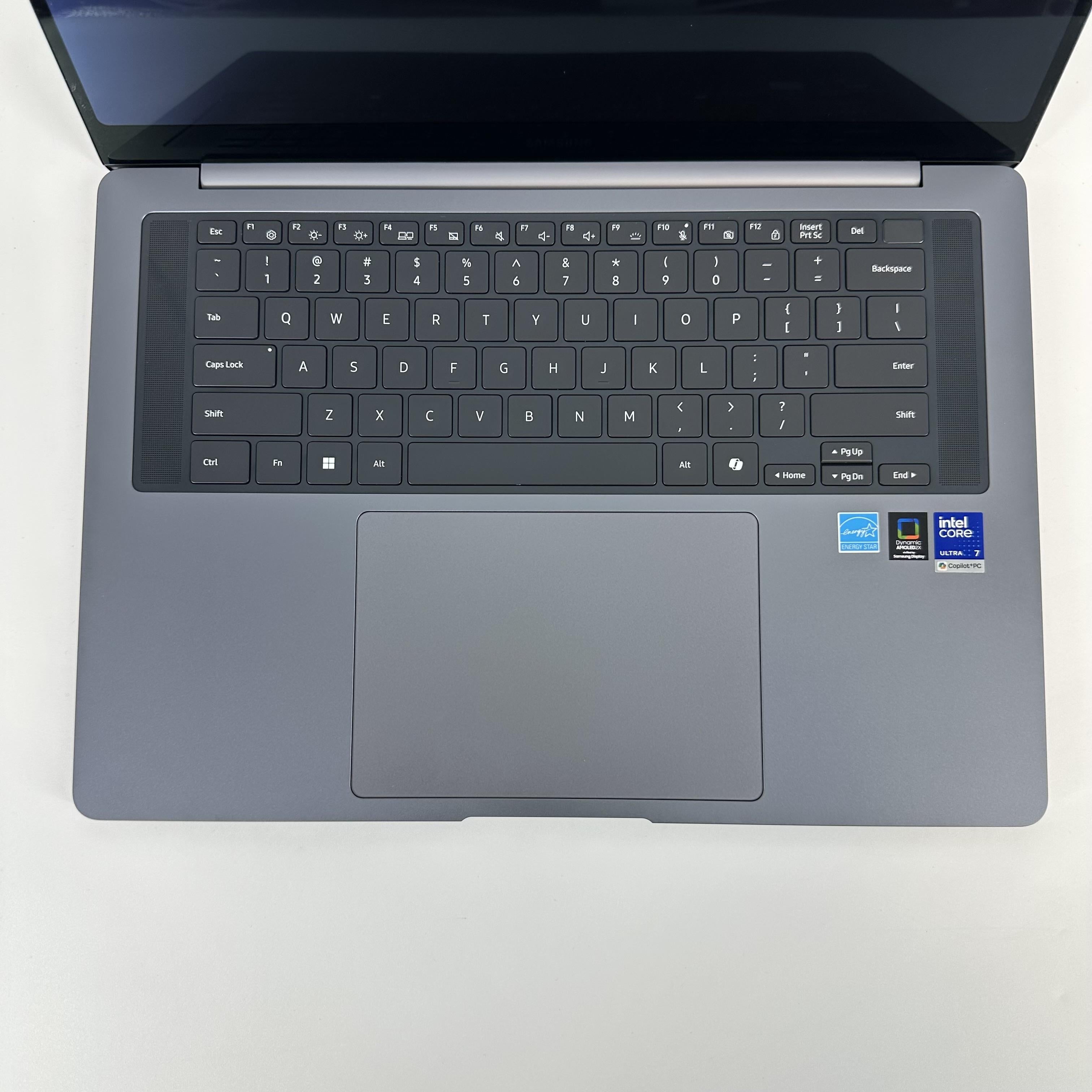 Samsung Galaxy Book6 Pro 16 Gray Blue 1.9 GHz Intel Core Ultra 7 Series 3 16GB RAM 1TB Solid State Drive