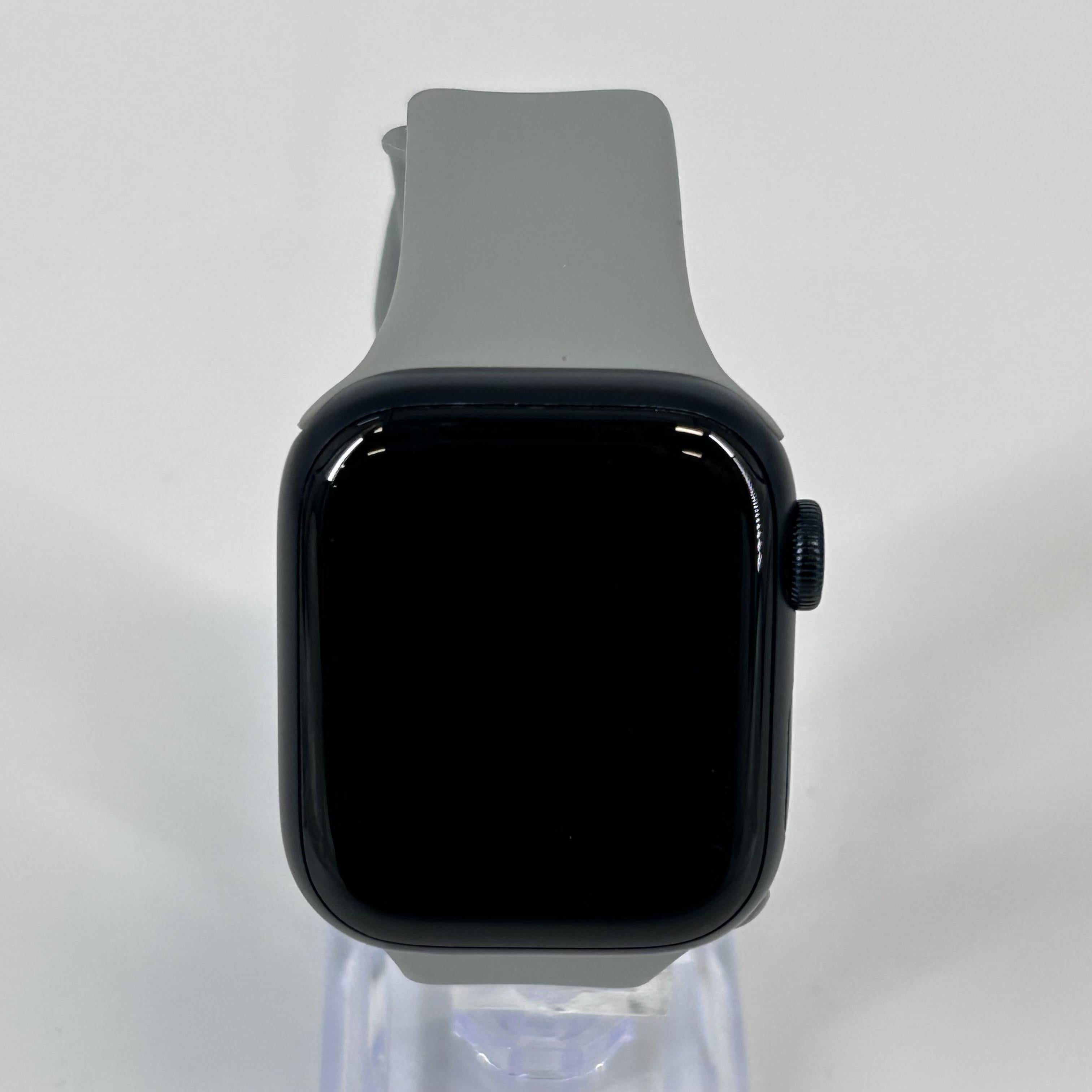 Apple Watch (Series 8) 41mm Space Black Unlocked 32GB