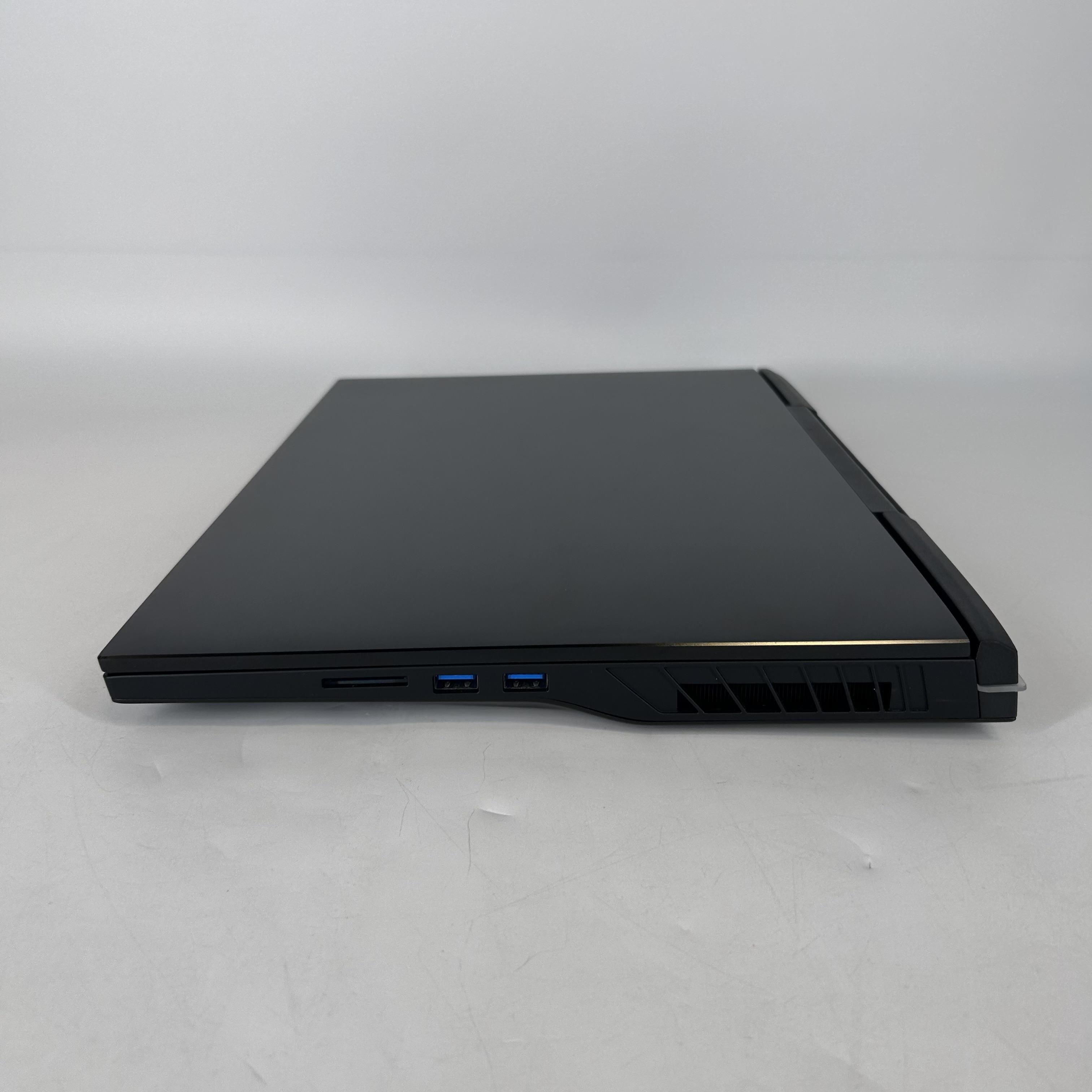 Eluktronics Mech 17 Intel Core i9 13th Gen. 64GB RAM 4TB Solid State Drive NVIDIA GeForce RTX 4090 16 GB