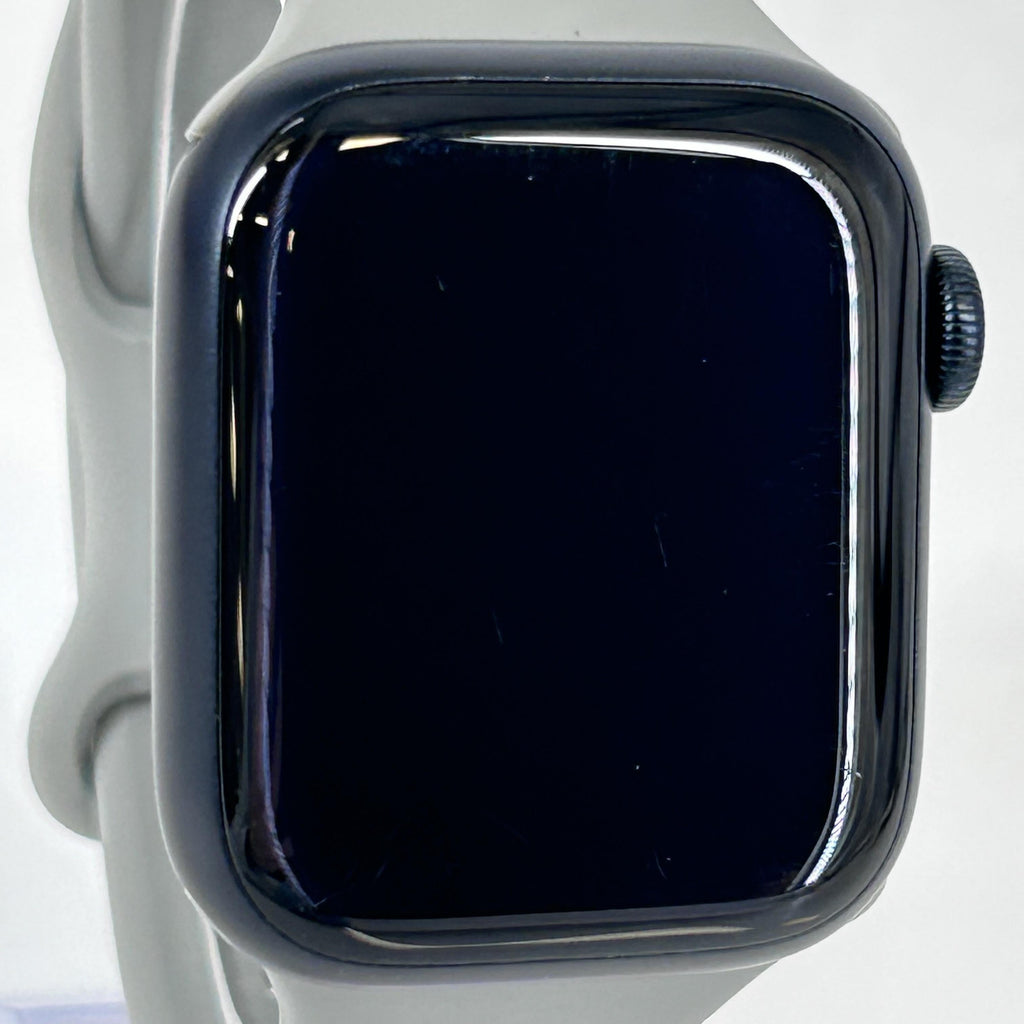 Apple Watch (Series 8) 41mm Space Black Unlocked 32GB