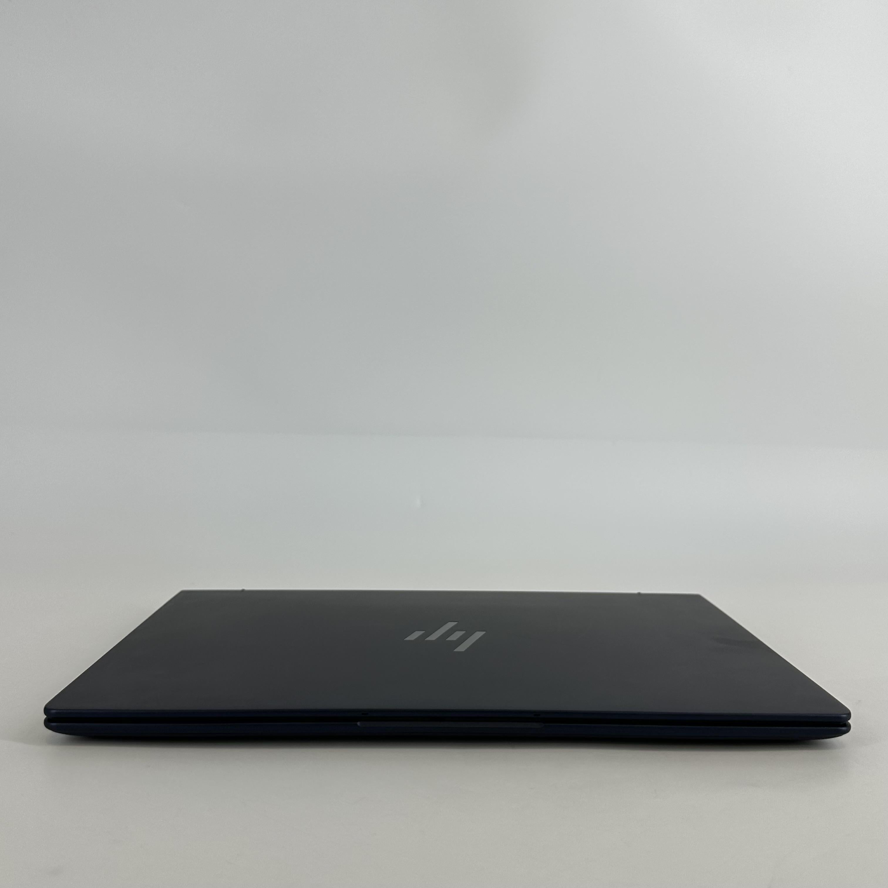 HP Elitebook Ultra G1i 14 Atmospheric Blue 2.2 GHz Intel Core Ultra 7 Series 2 32GB RAM 512GB Solid State Drive