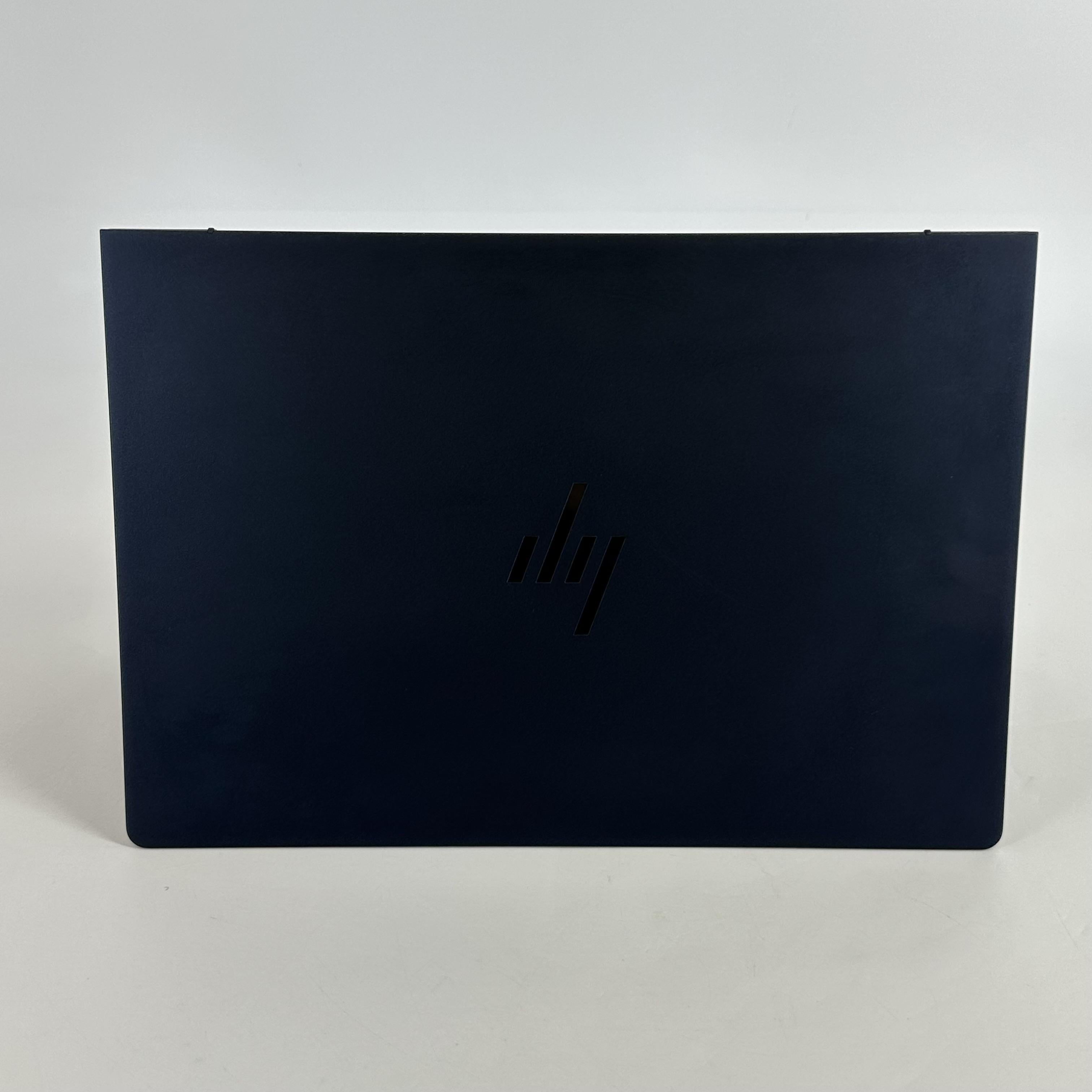 HP Elitebook Ultra G1i 14 Atmospheric Blue 2.2 GHz Intel Core Ultra 7 Series 2 32GB RAM 512GB Solid State Drive