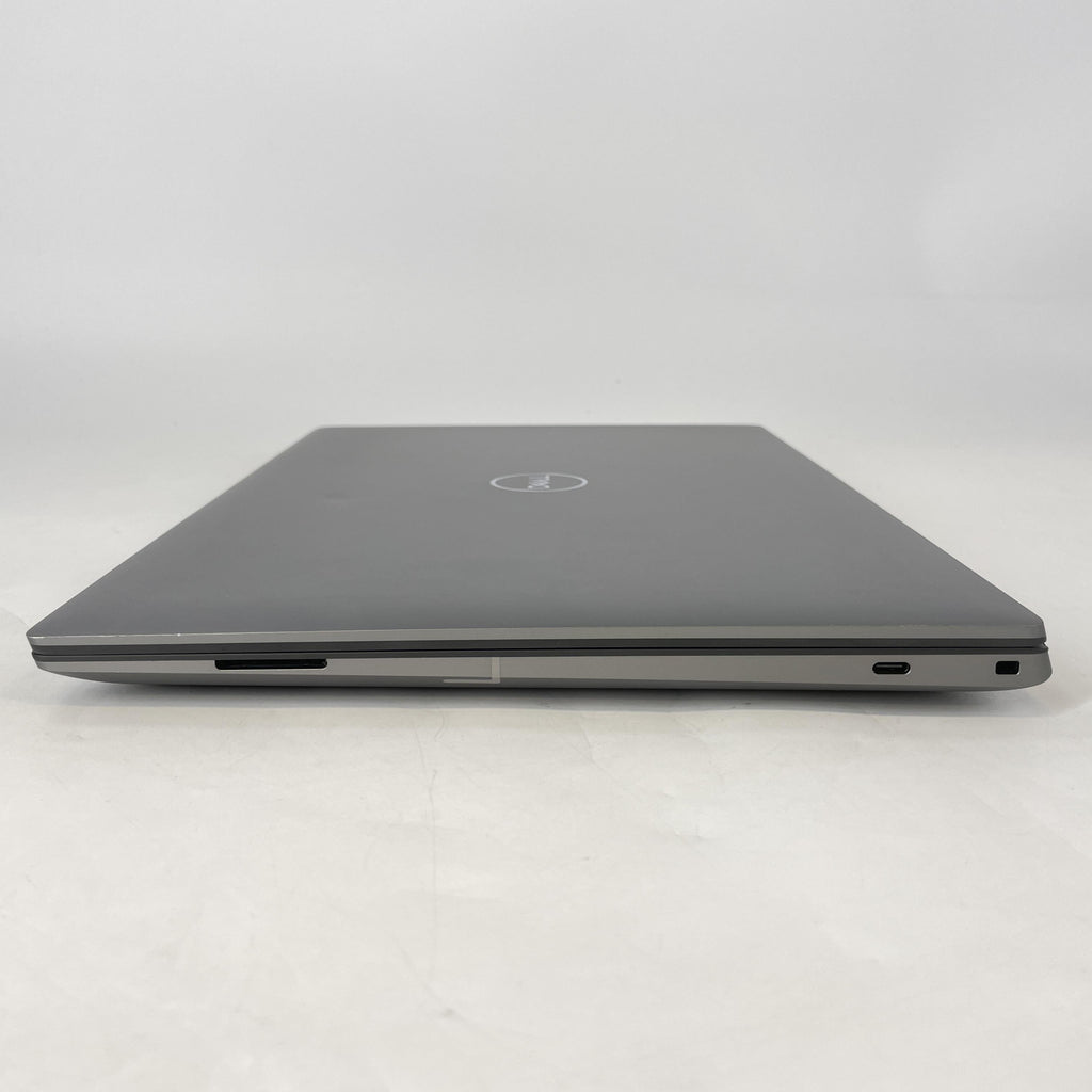 Dell Precision 5690 16 Gray 3.8 GHz Intel Core Ultra 7 64GB RAM 1TB Solid State Drive NVIDIA RTX 2000 Ada 8 GB