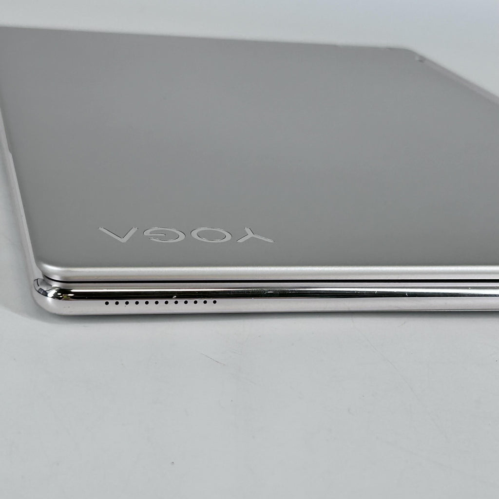 Lenovo Yoga 9i 14 Gold 2.2 GHz Intel Core i7 13th Gen. 16GB RAM 512GB Solid State Drive