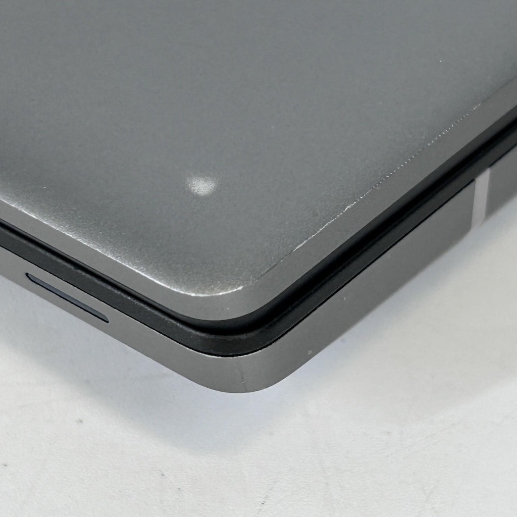 Dell Precision 7680 16 Gray 2.2 GHz Intel Core i9 13th Gen. 64GB RAM 1TB Solid State Drive NVIDIA RTX 3500 Ada 12 GB