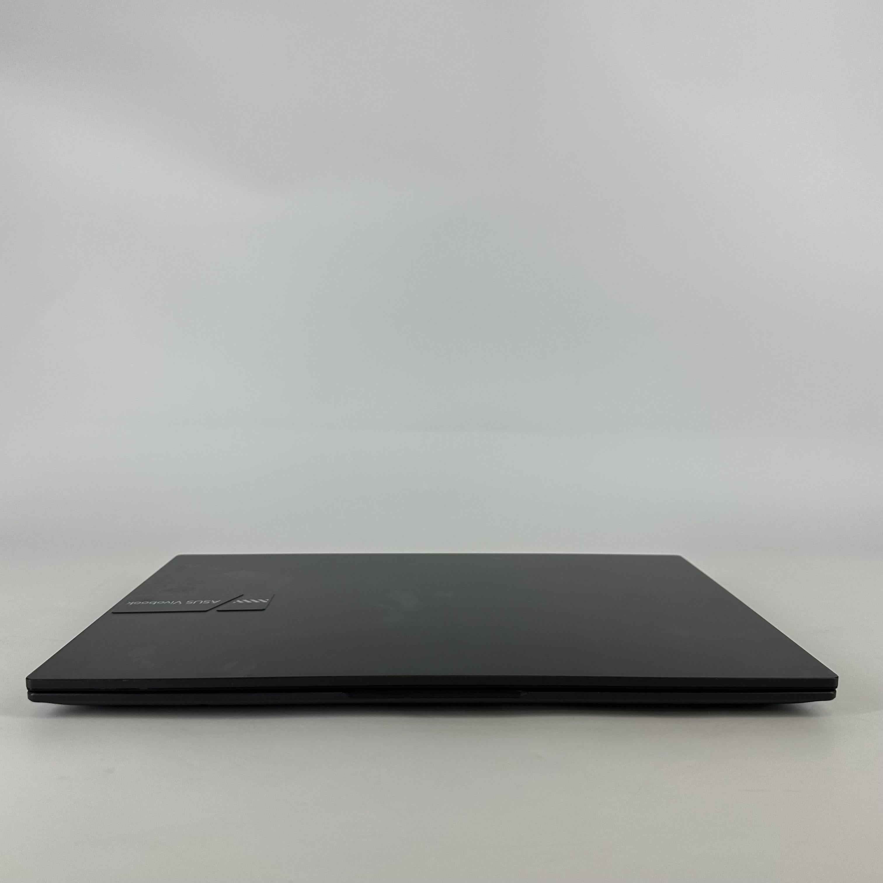 Asus Vivobook 16 Black 1.7 GHz Intel Core i7 12th Gen. 16GB RAM 512GB Solid State Drive