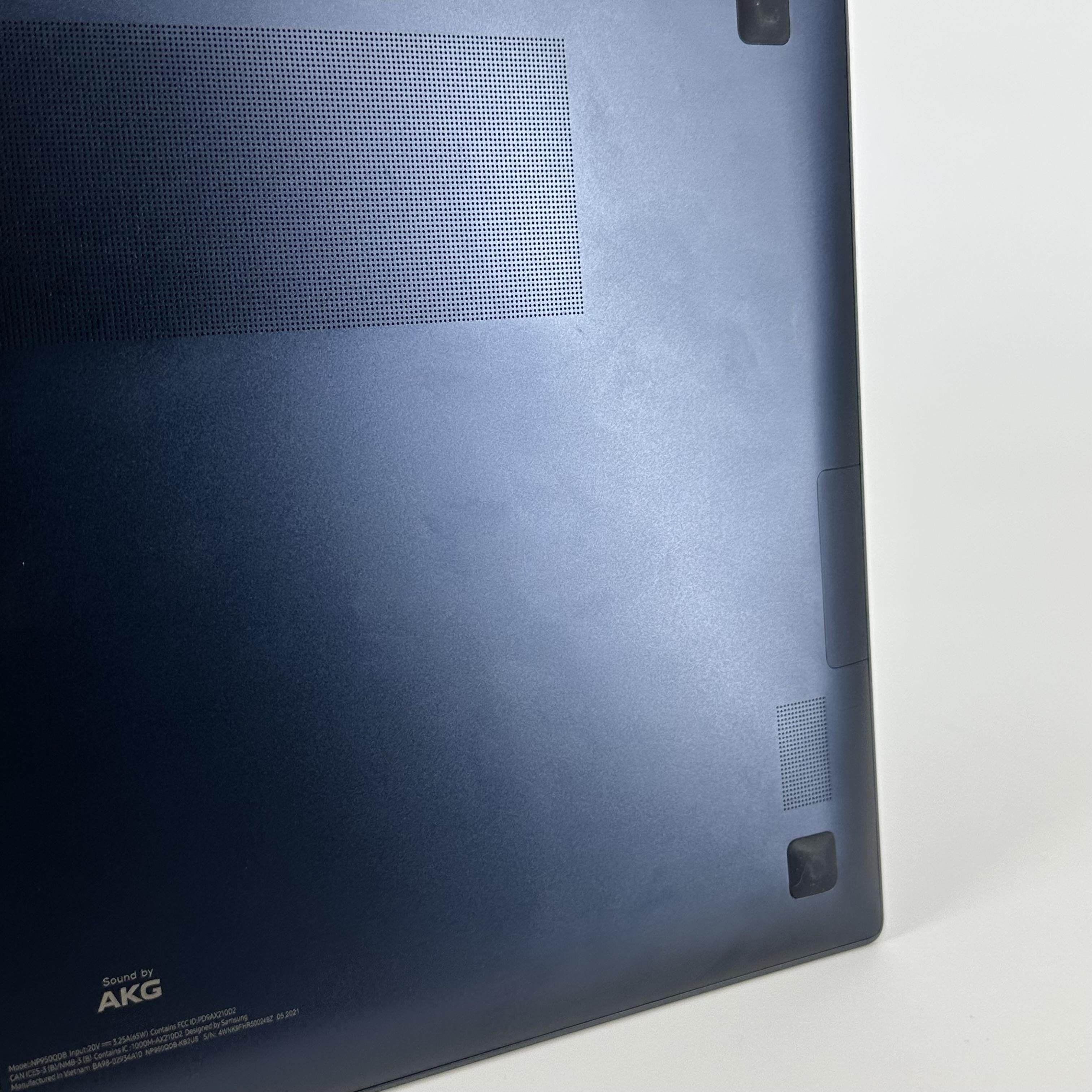 Samsung Galaxy Book Pro 360 15.6 Blue 2.8 GHz Intel Core i7 11th Gen. 8GB RAM 512GB Solid State Drive