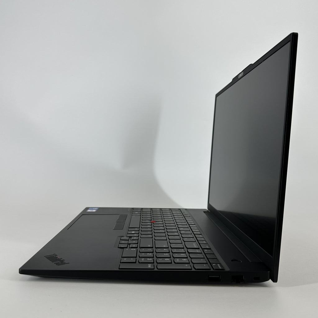 Lenovo ThinkPad E16 Gen 3 Black 2.5 GHz Intel Core 7 Series 2 16GB RAM 512GB Solid State Drive